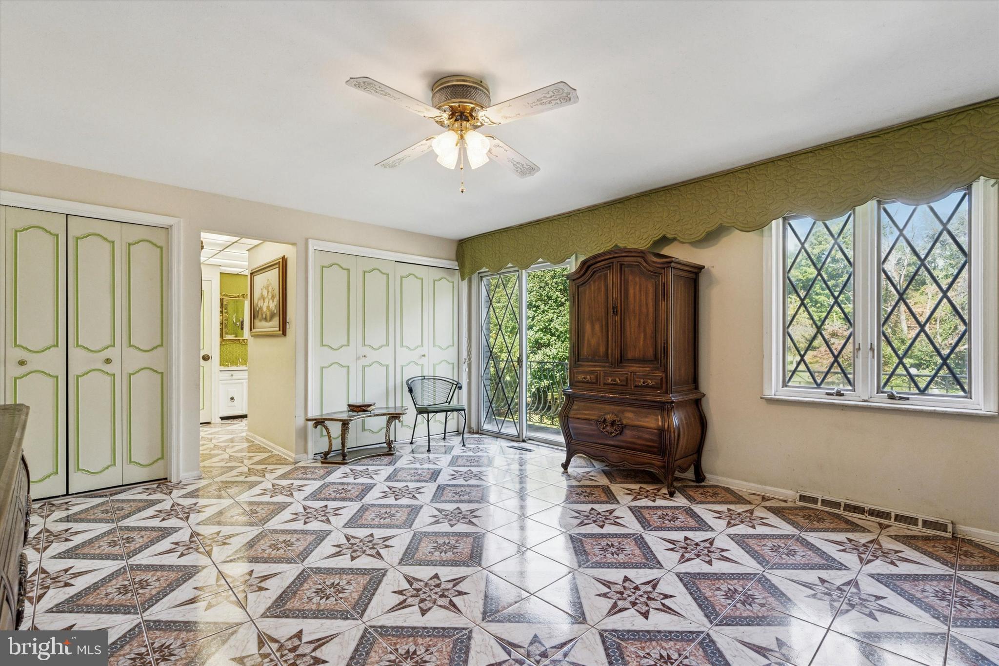 ELKINS PARK - Residential