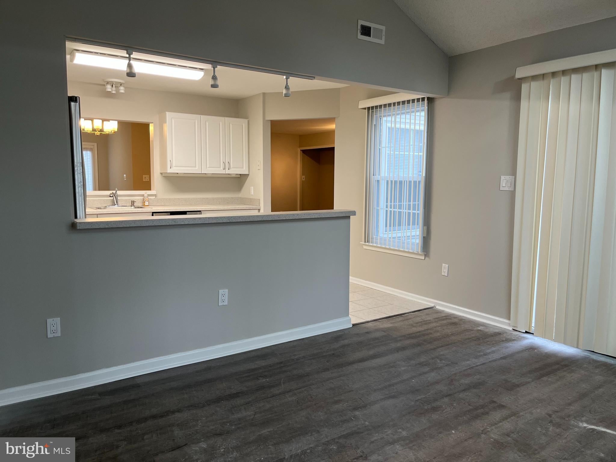 570 CEDAR HOLLOW DRIVE