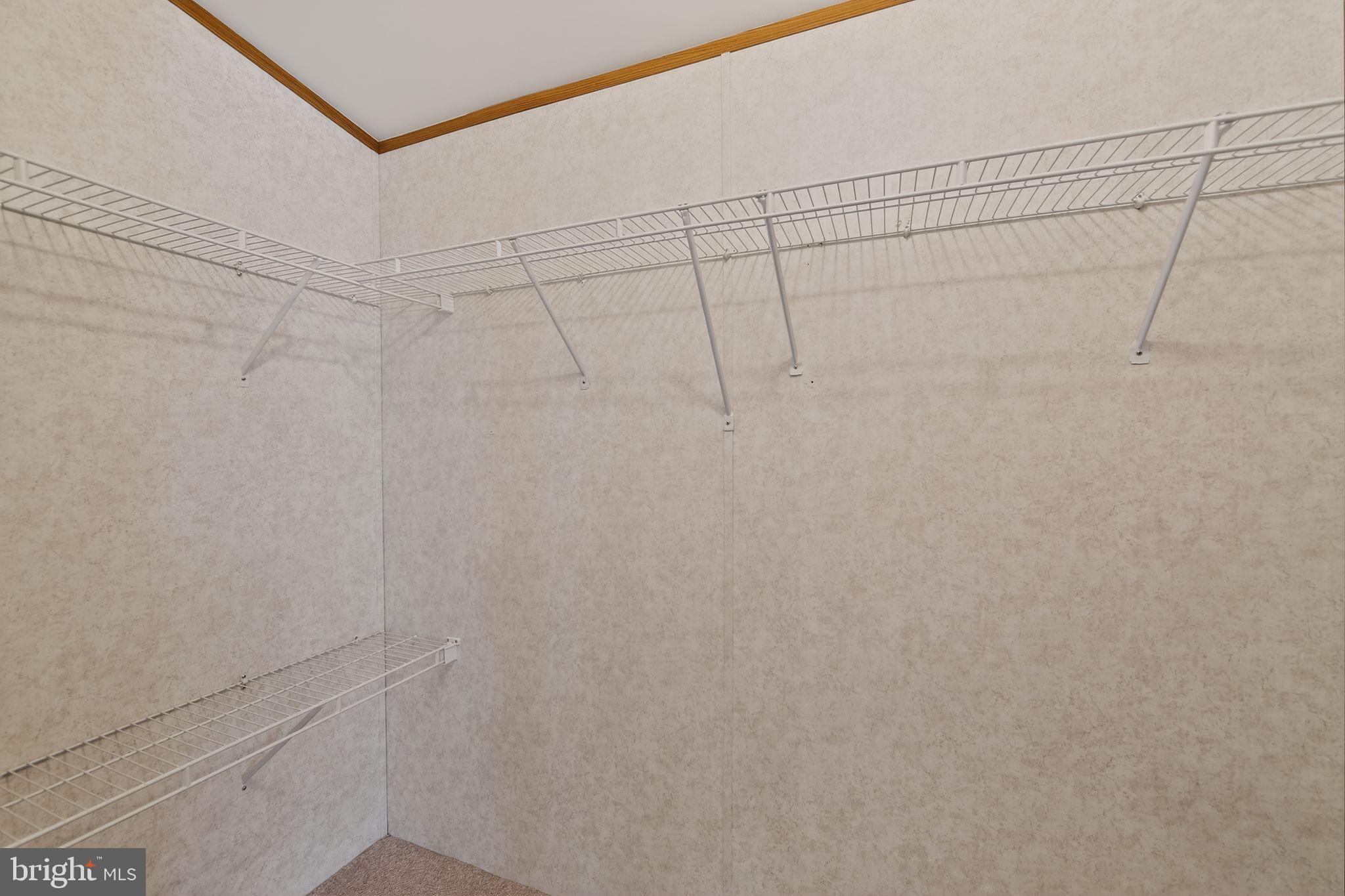 WILLOW RUN - Residential