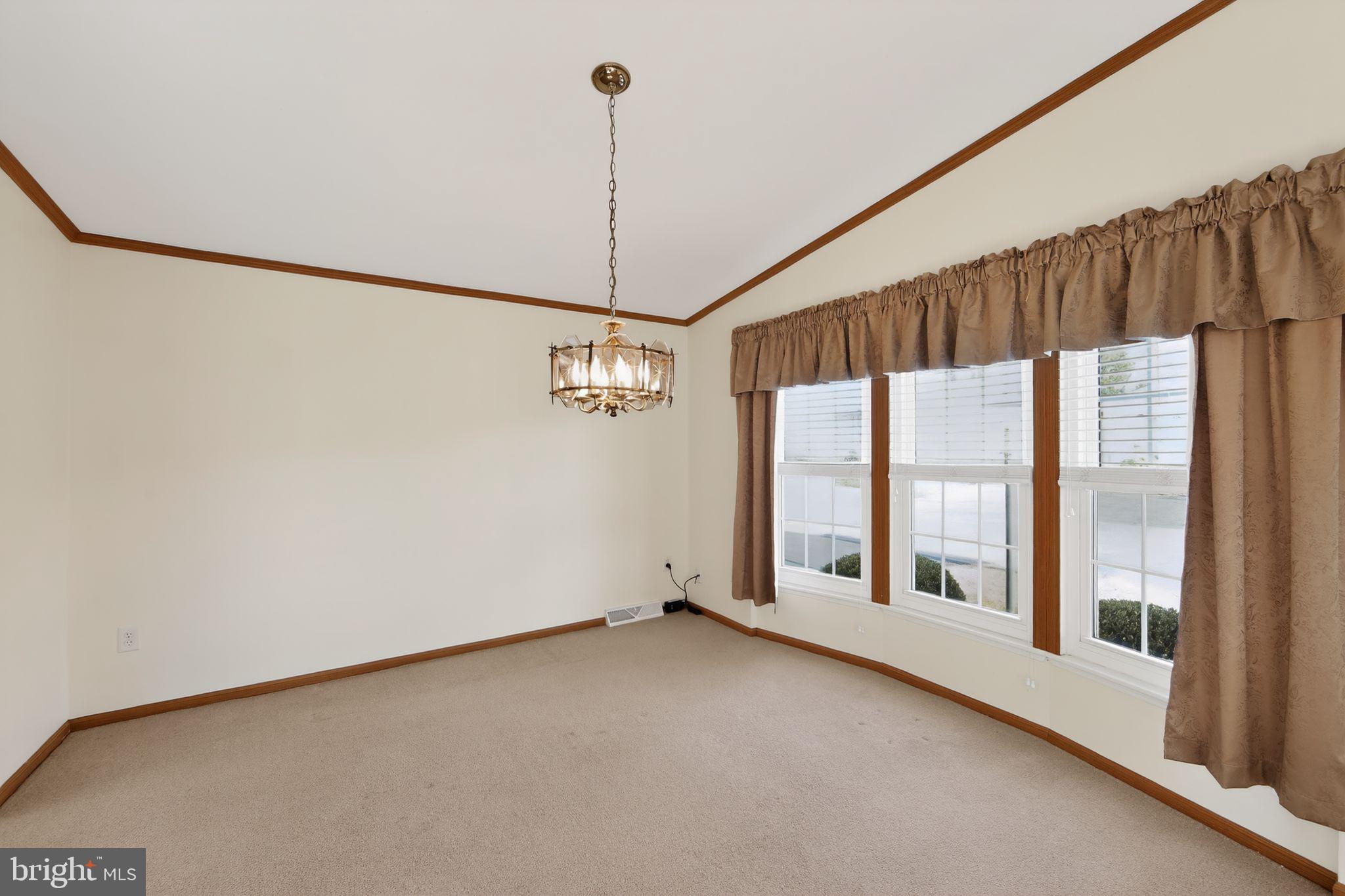 WILLOW RUN - Residential