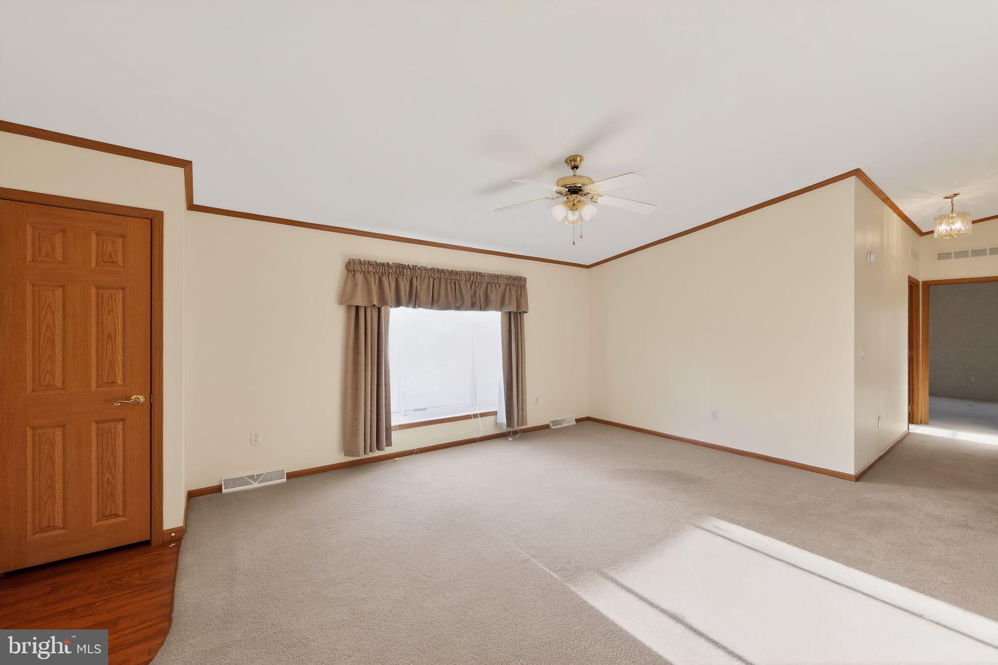 WILLOW RUN - Residential