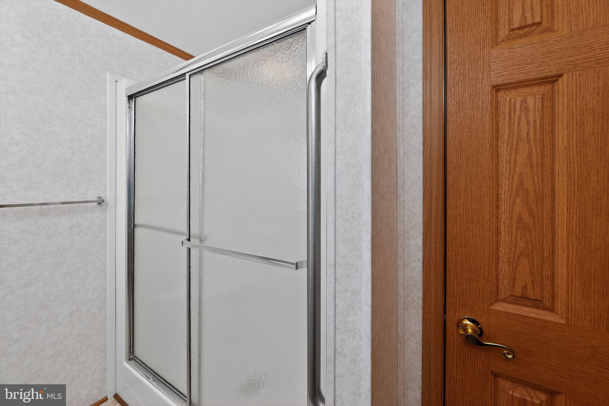 WILLOW RUN - Residential