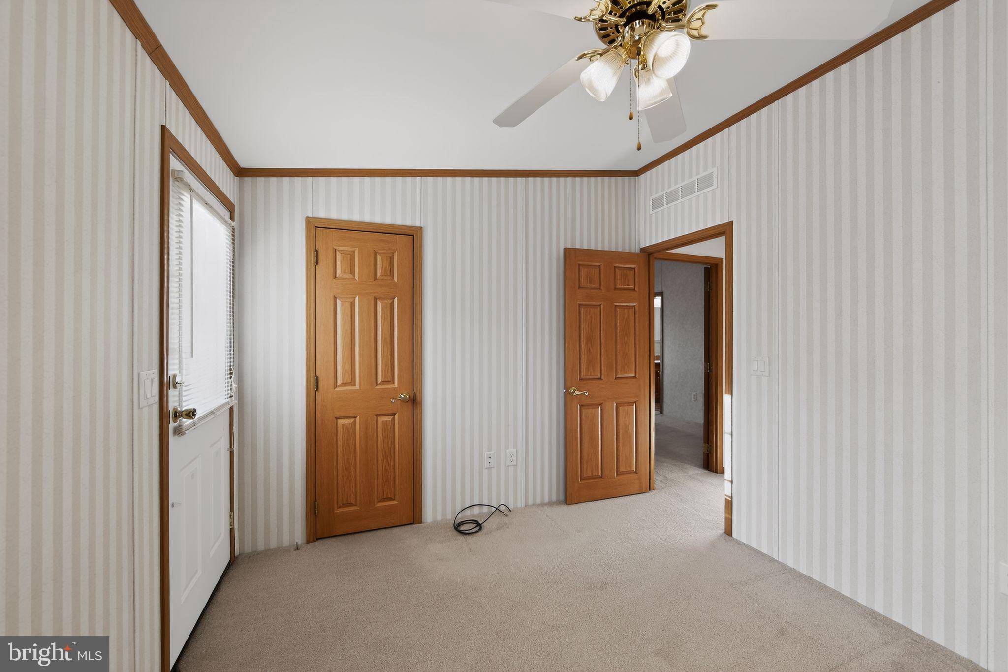 WILLOW RUN - Residential