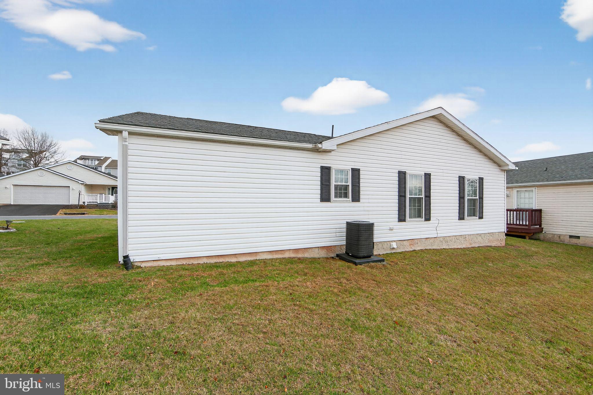 WILLOW RUN - Residential