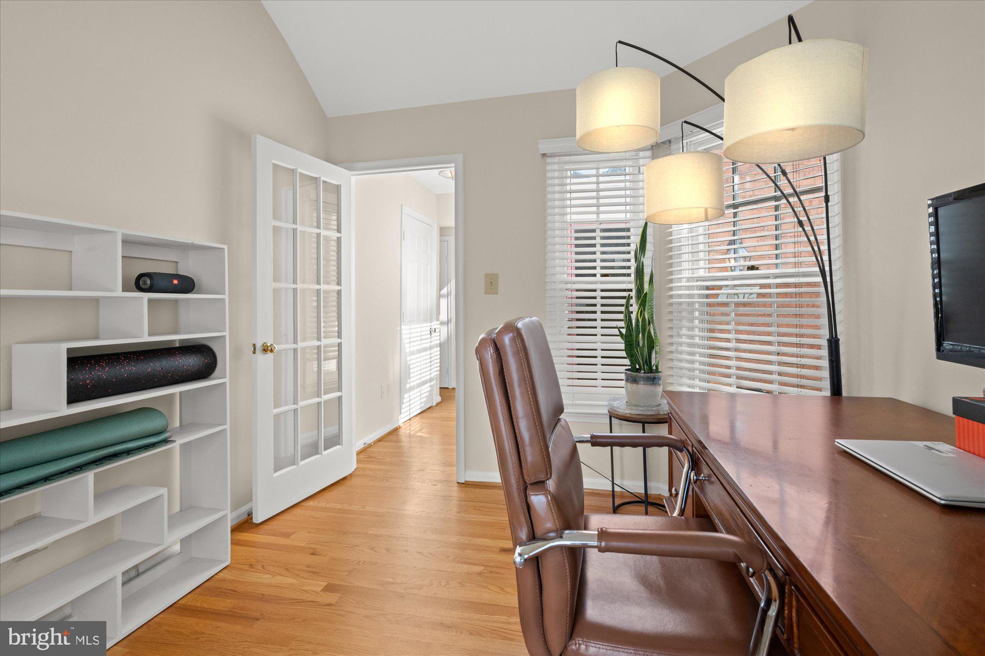 BELLE HAVEN ON THE GREEN - Residential