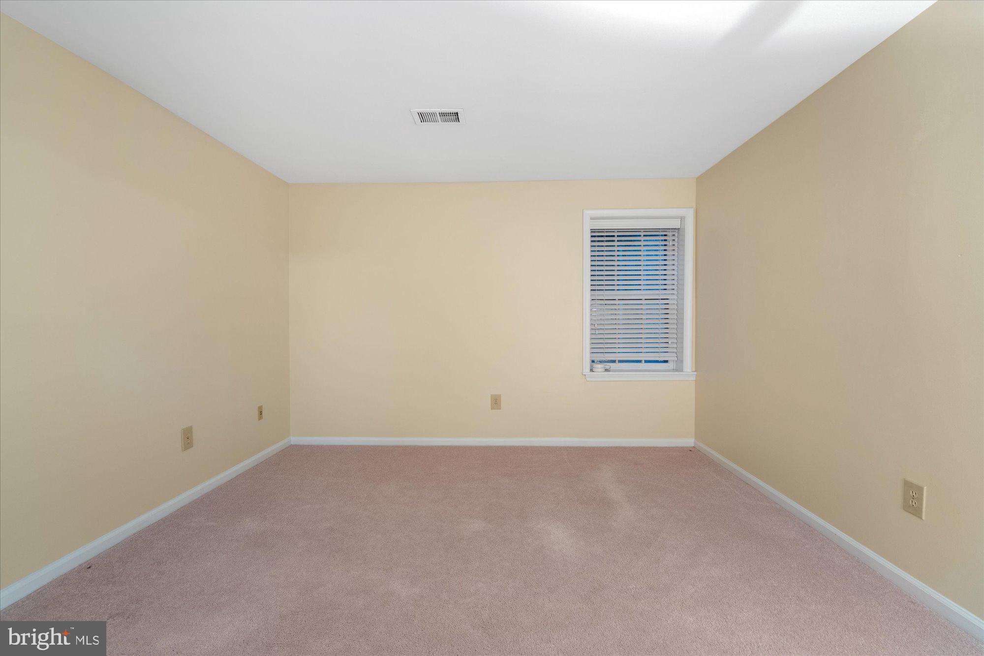 BELLE HAVEN ON THE GREEN - Residential