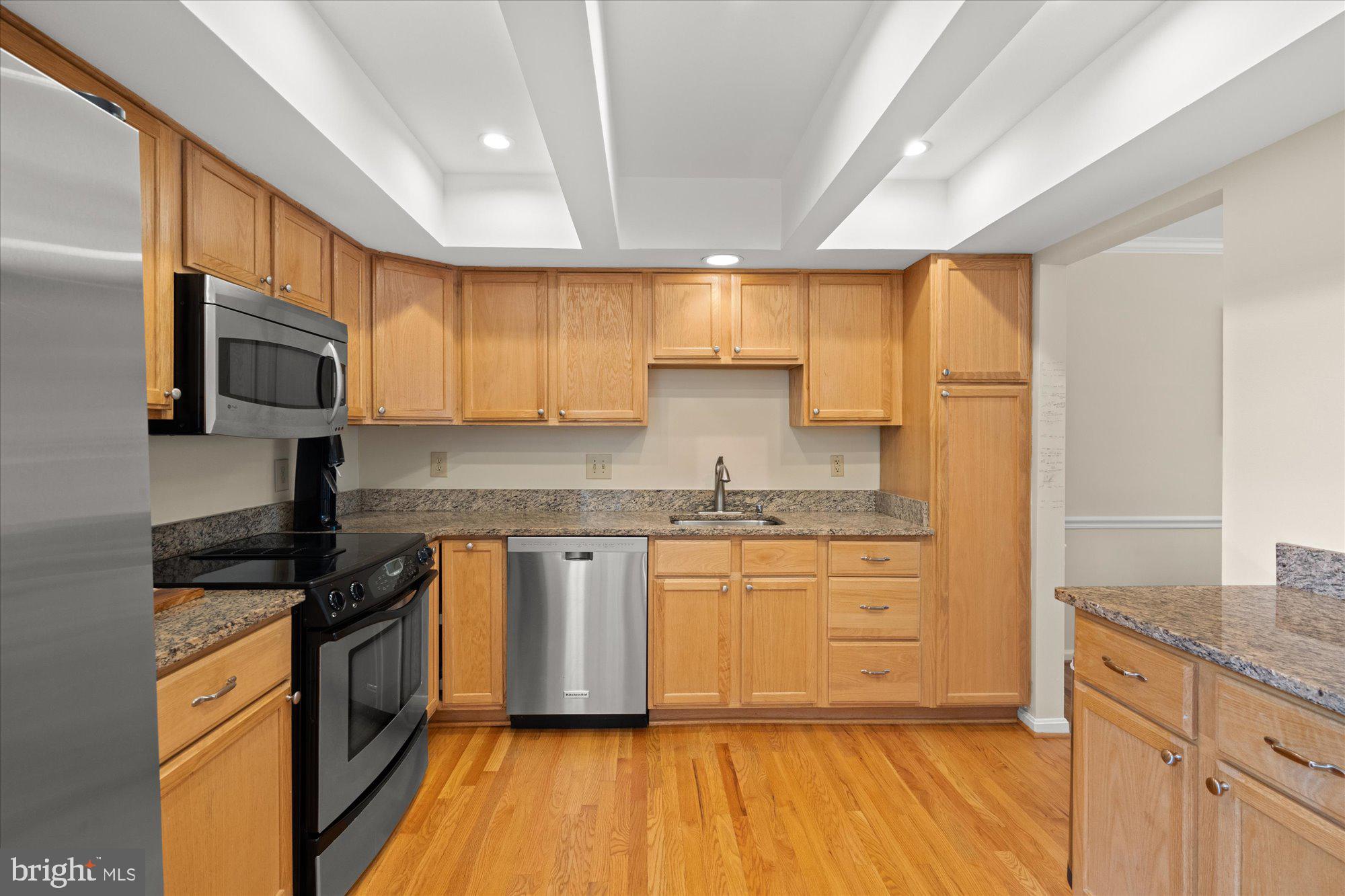 BELLE HAVEN ON THE GREEN - Residential