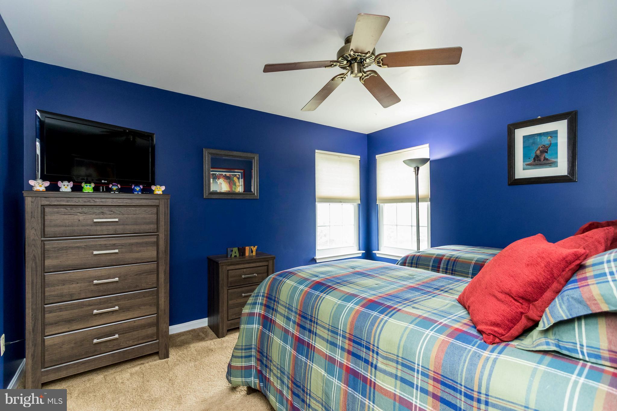 RIVER OAKS - Residential