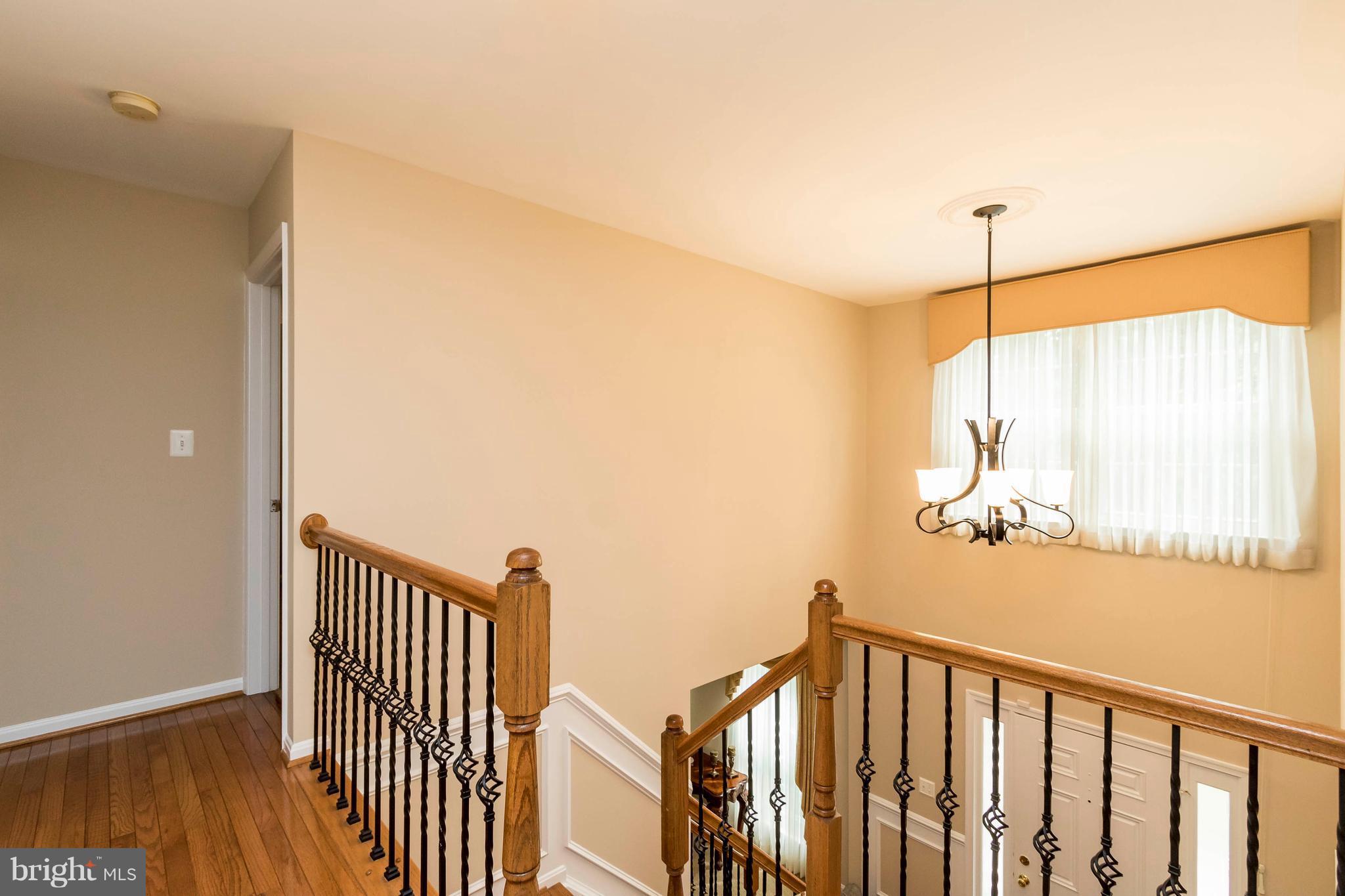 RIVER OAKS - Residential