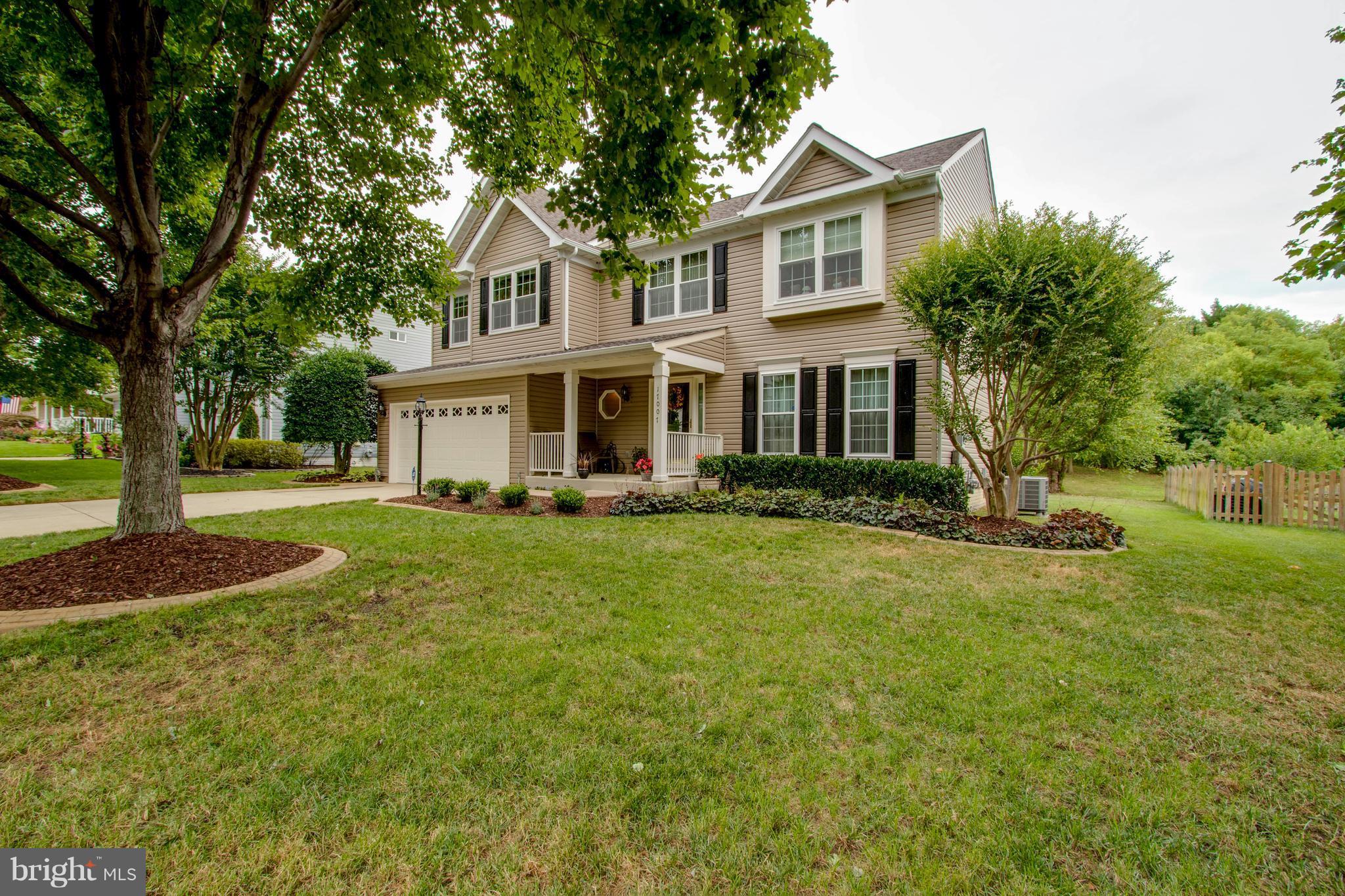 RIVER OAKS - Residential