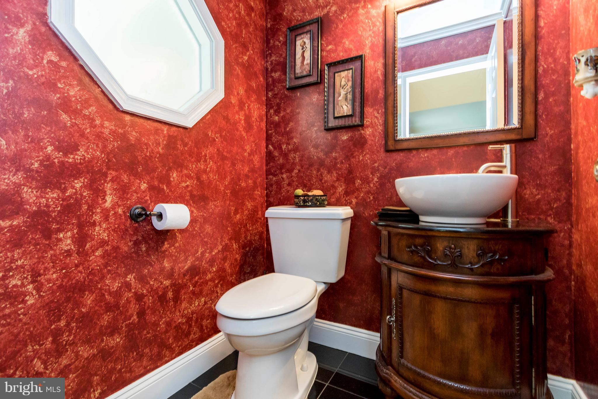 RIVER OAKS - Residential