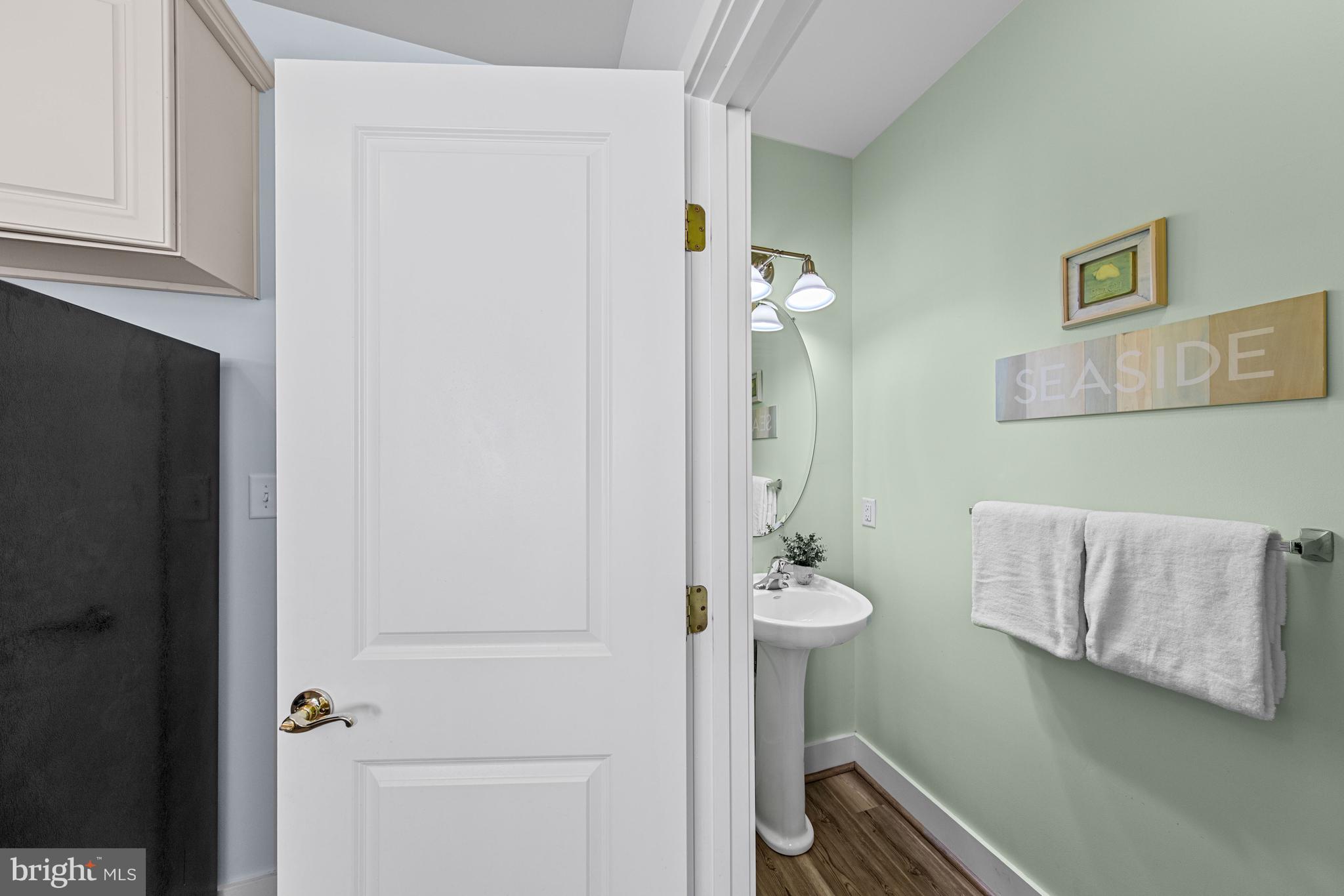 BROAD MARSH - Residential