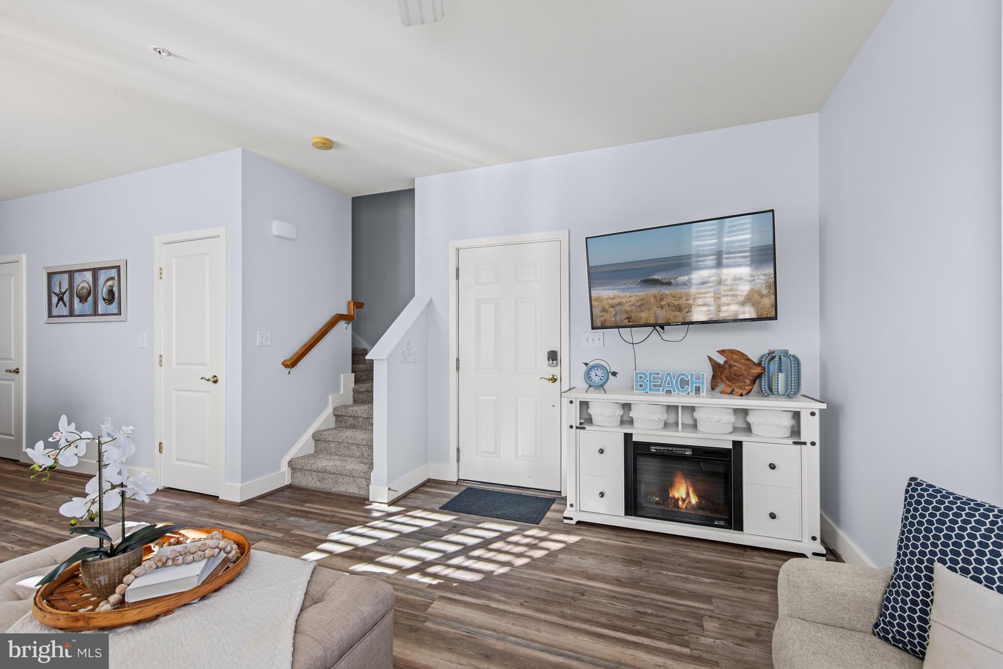 BROAD MARSH - Residential