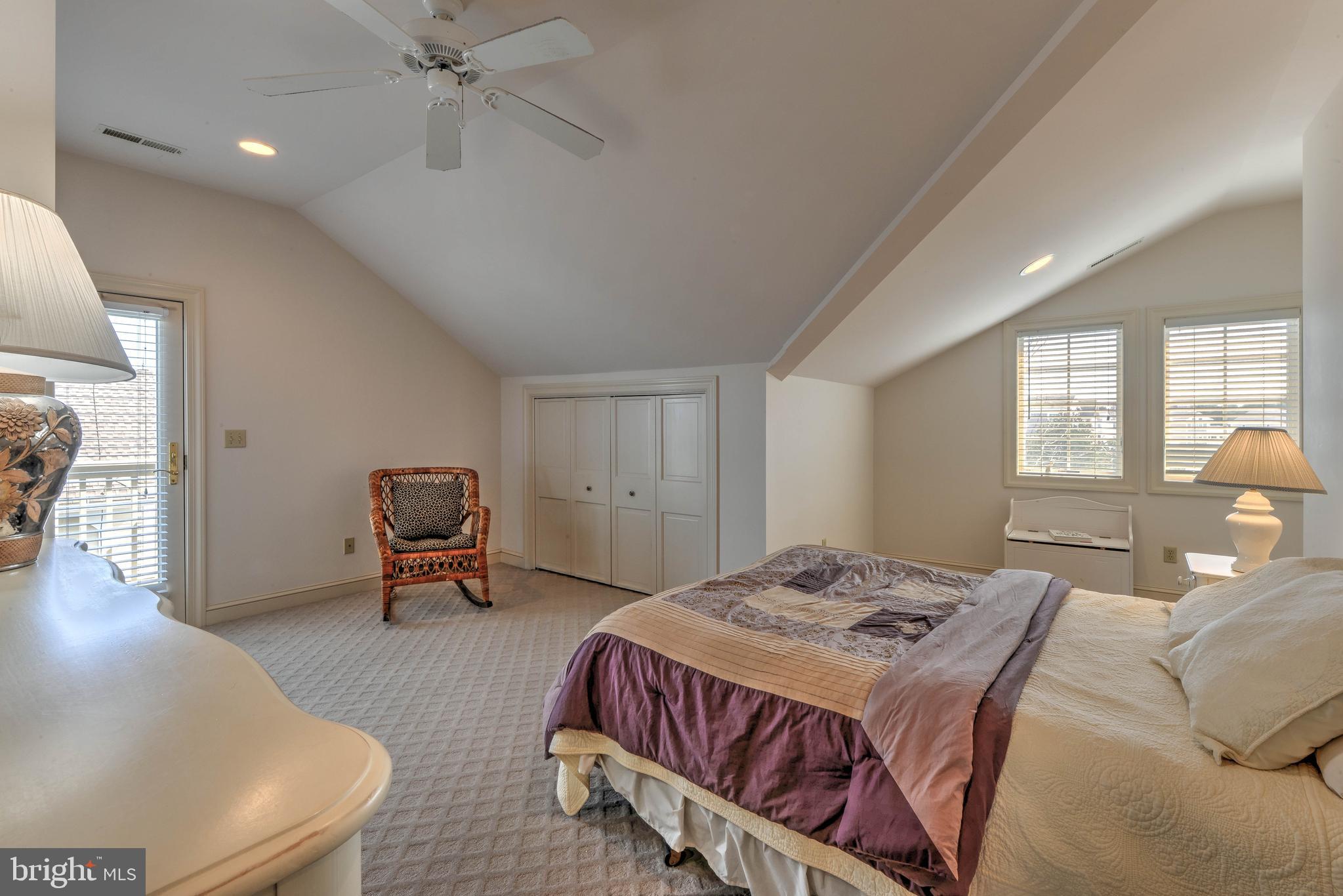 CAPE SHORES - Residential