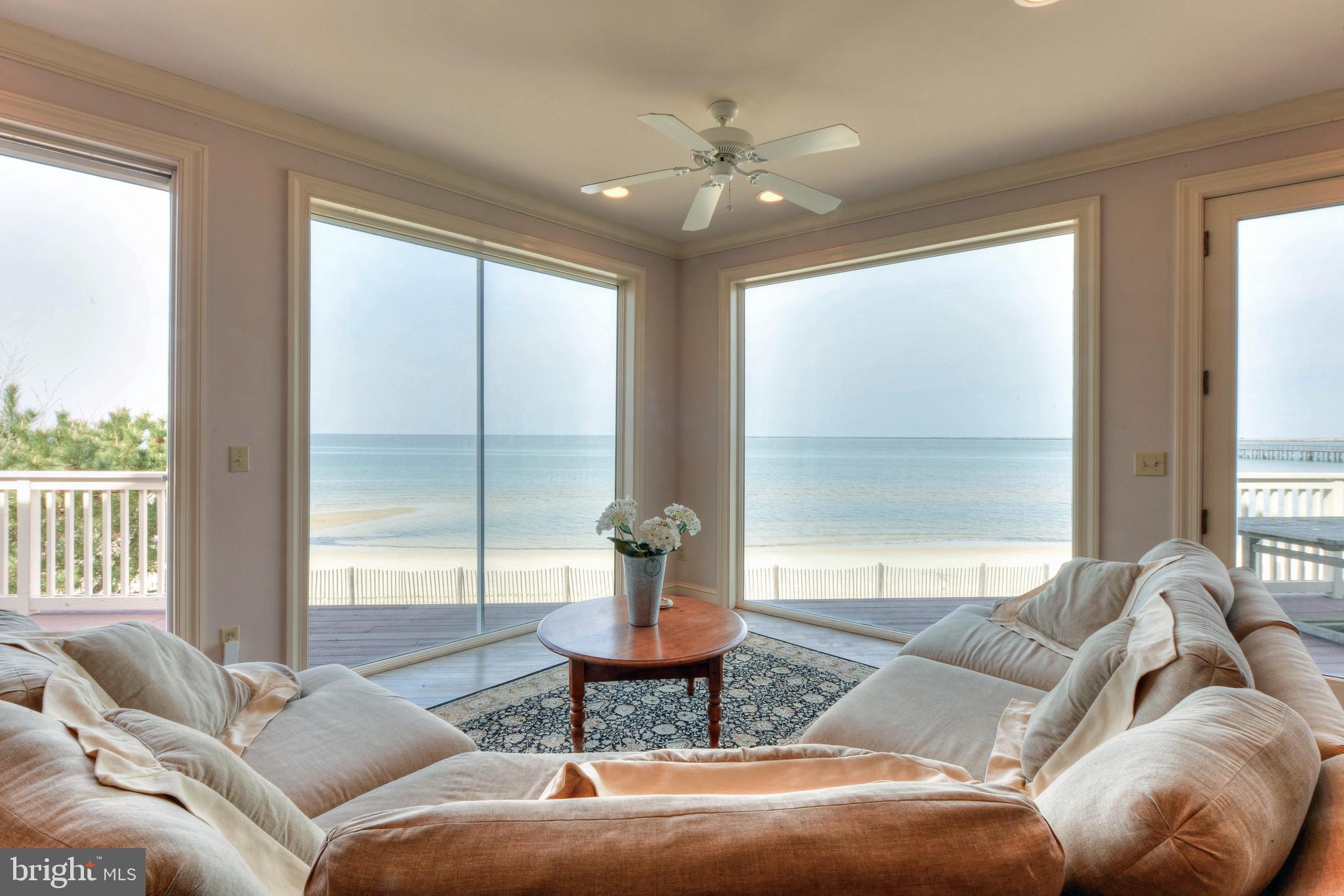 CAPE SHORES - Residential