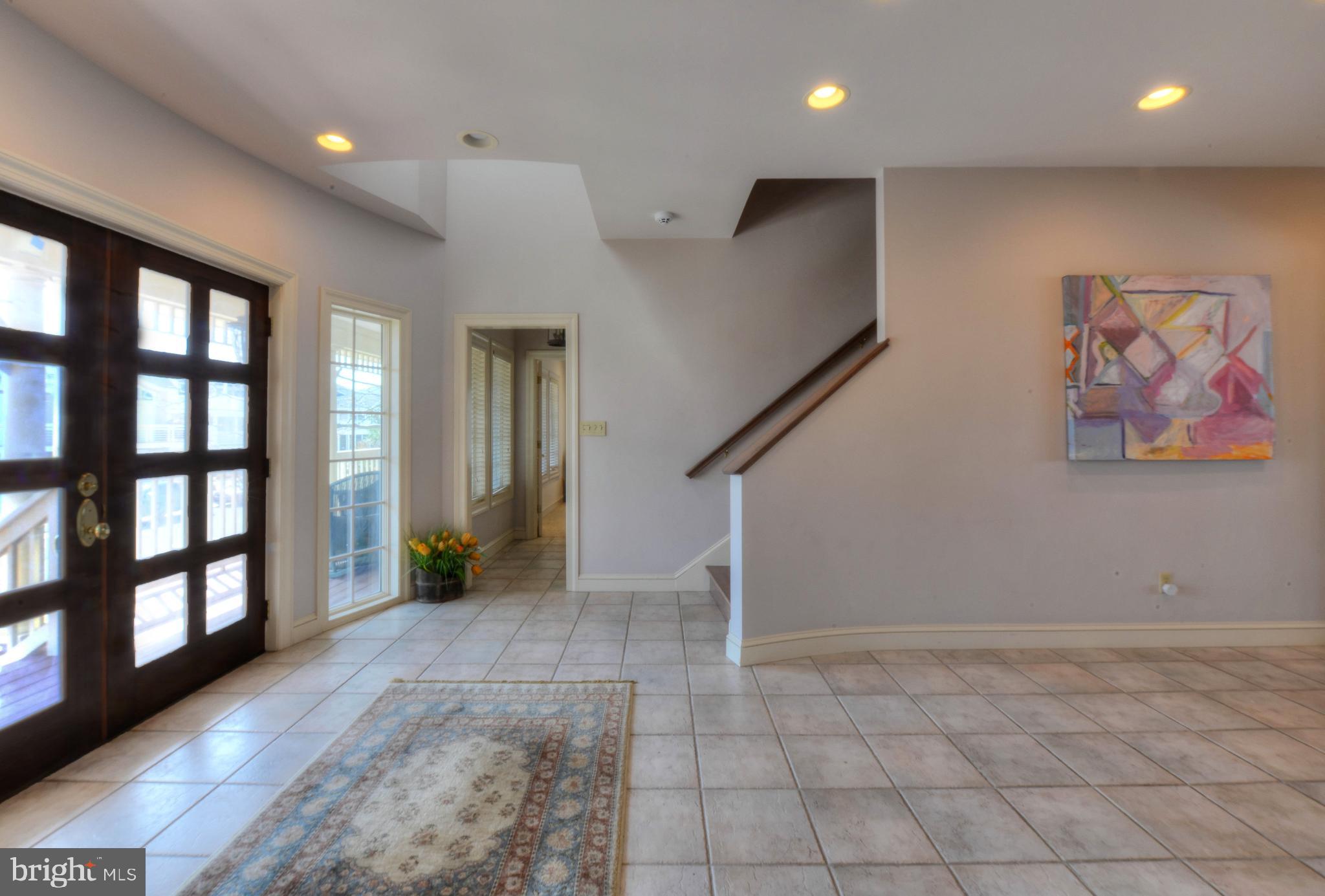 CAPE SHORES - Residential