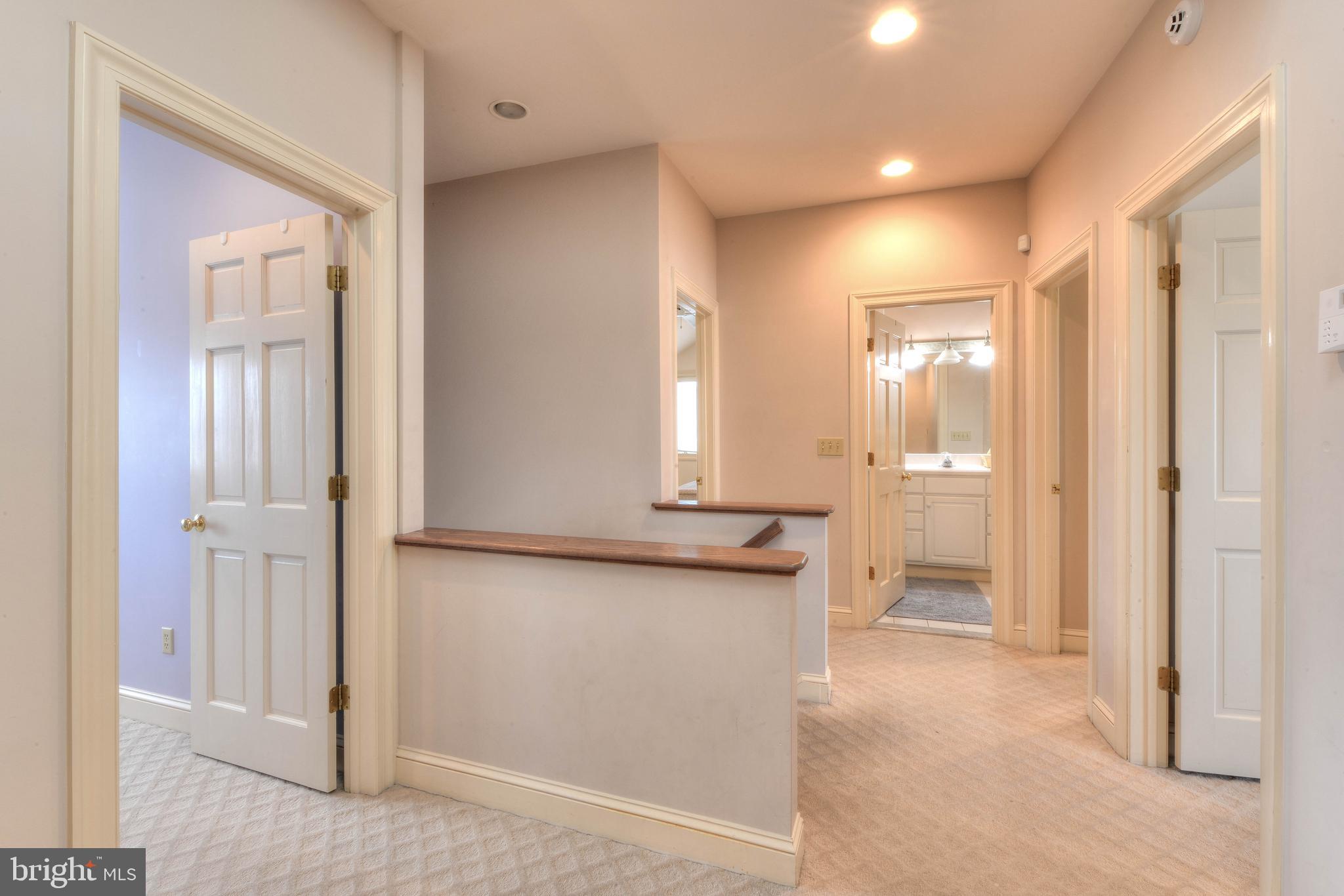 CAPE SHORES - Residential