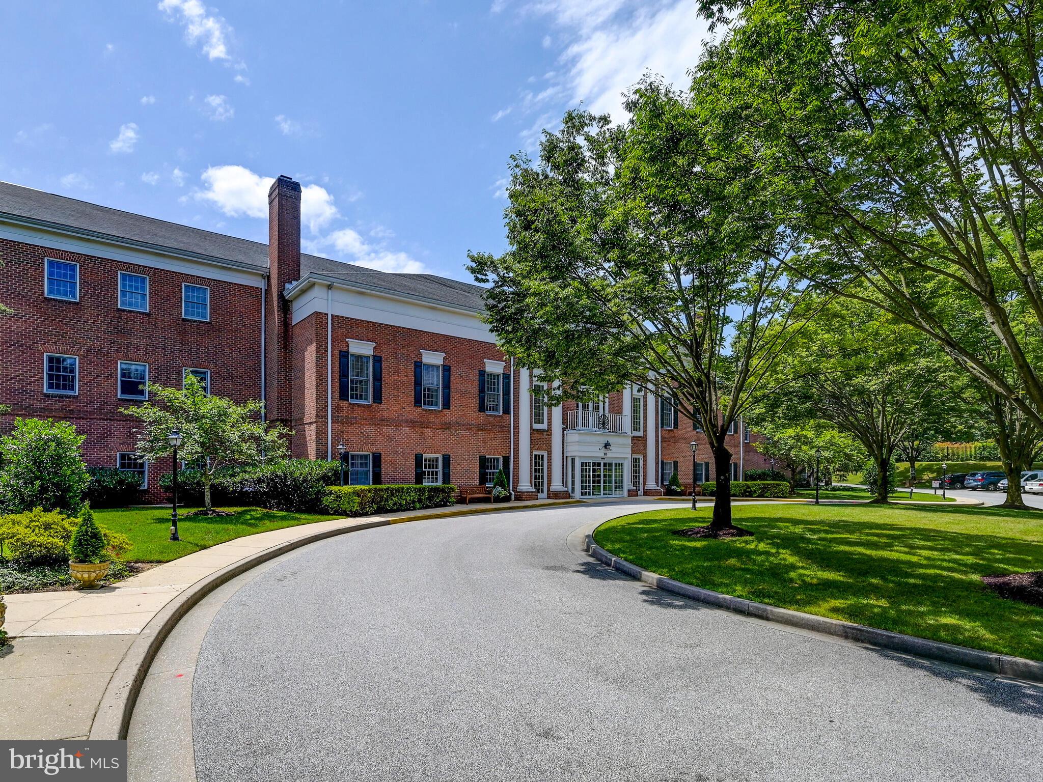 LUTHERVILLE - Residential