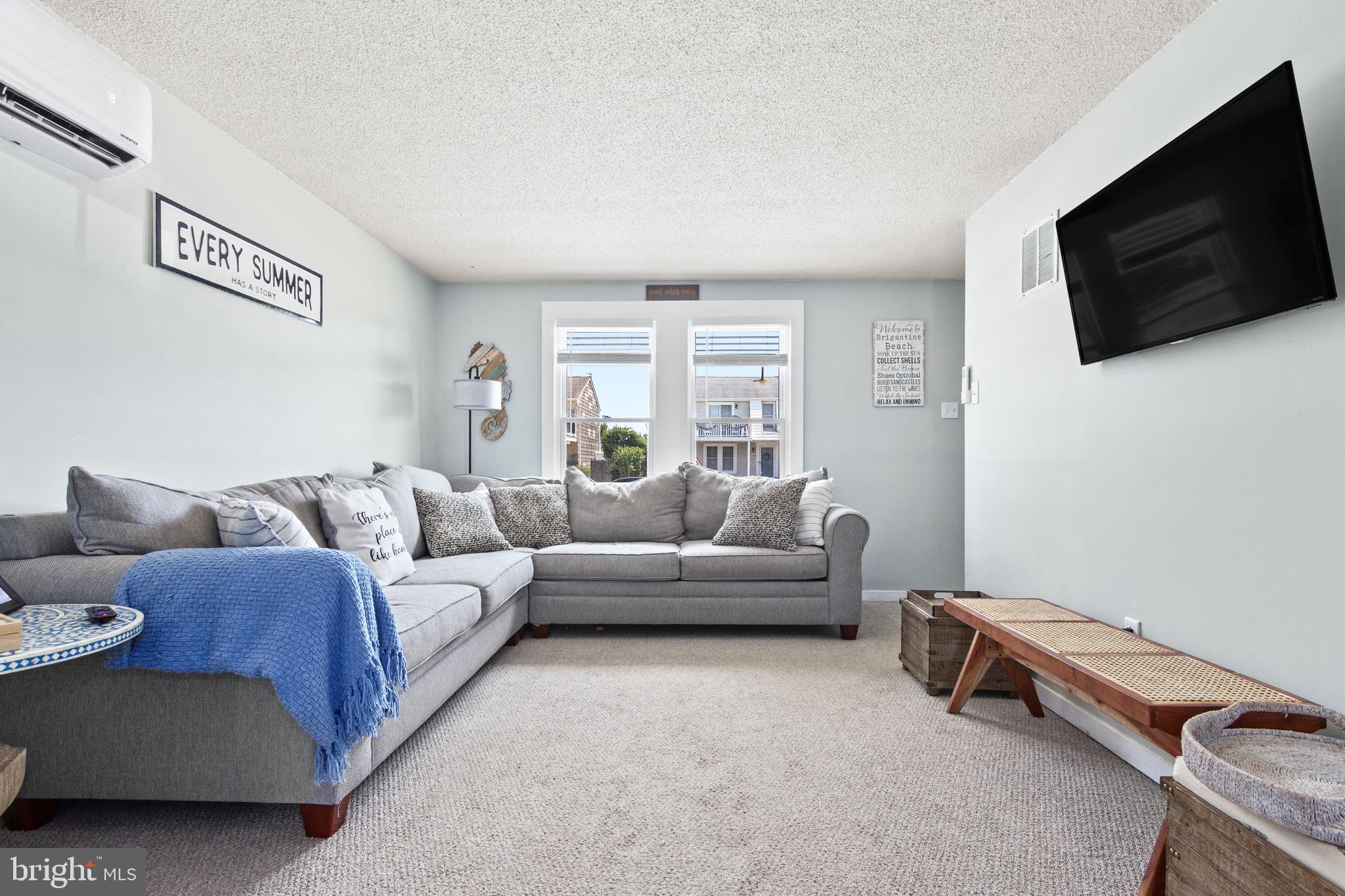 6 ONTARIO (UNIT B) DRIVE