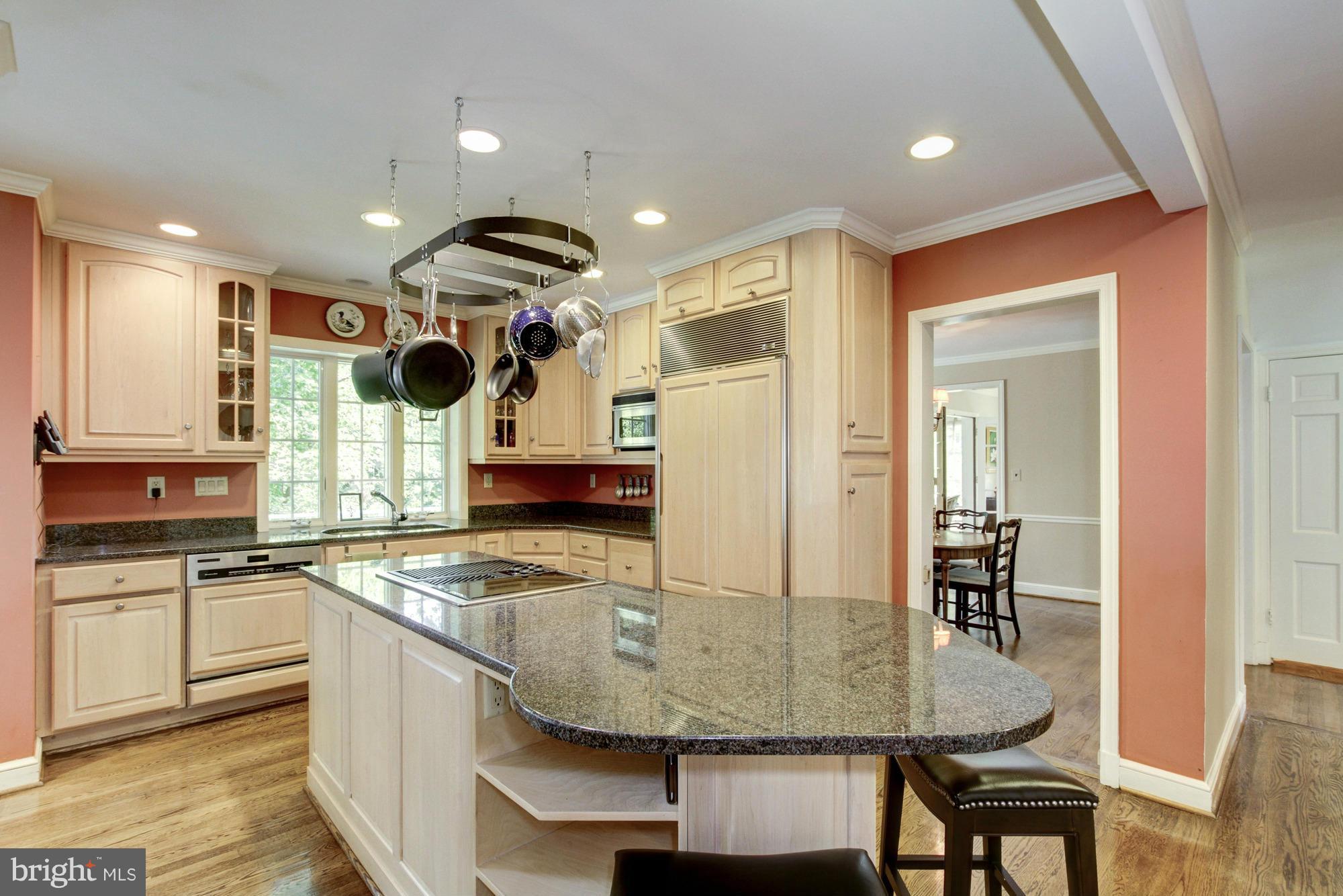 CHEVY CHASE - Residential