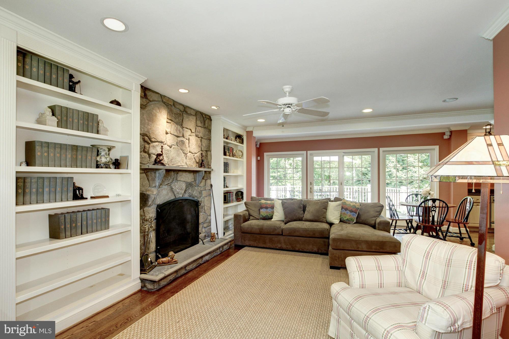 CHEVY CHASE - Residential