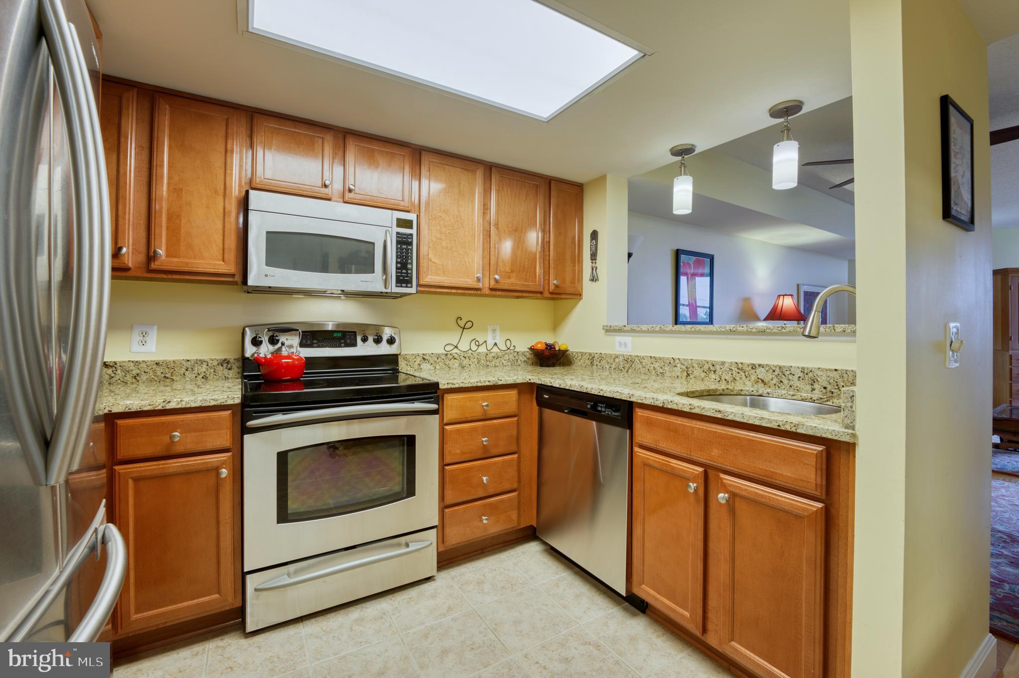 CARLTON HOUSE - Residential