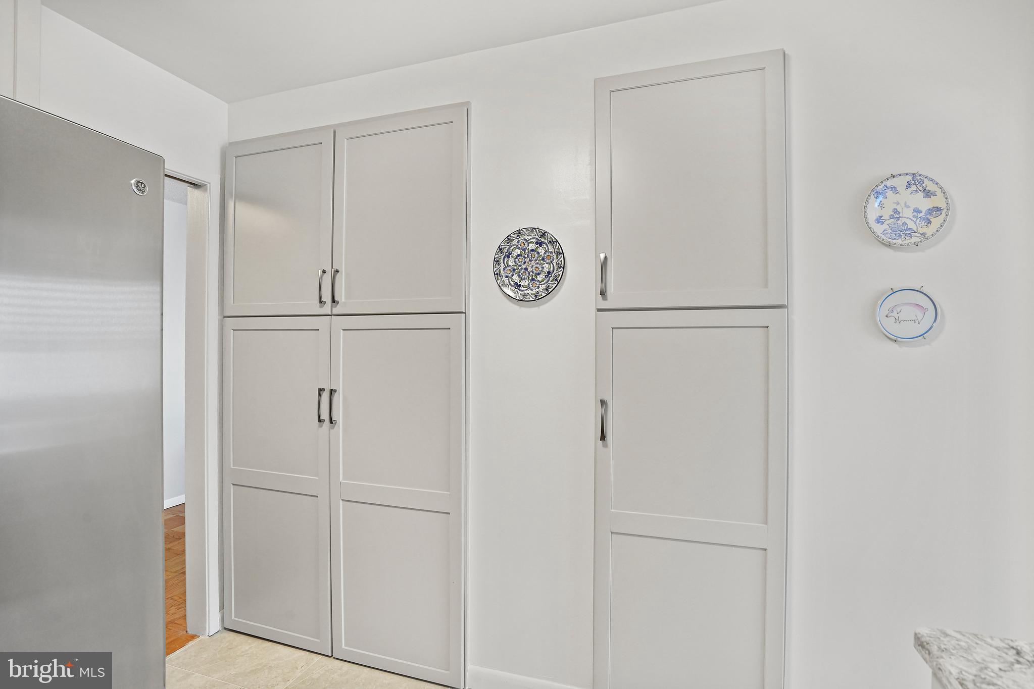 FRIENDSHIP HEIGHTS - Residential