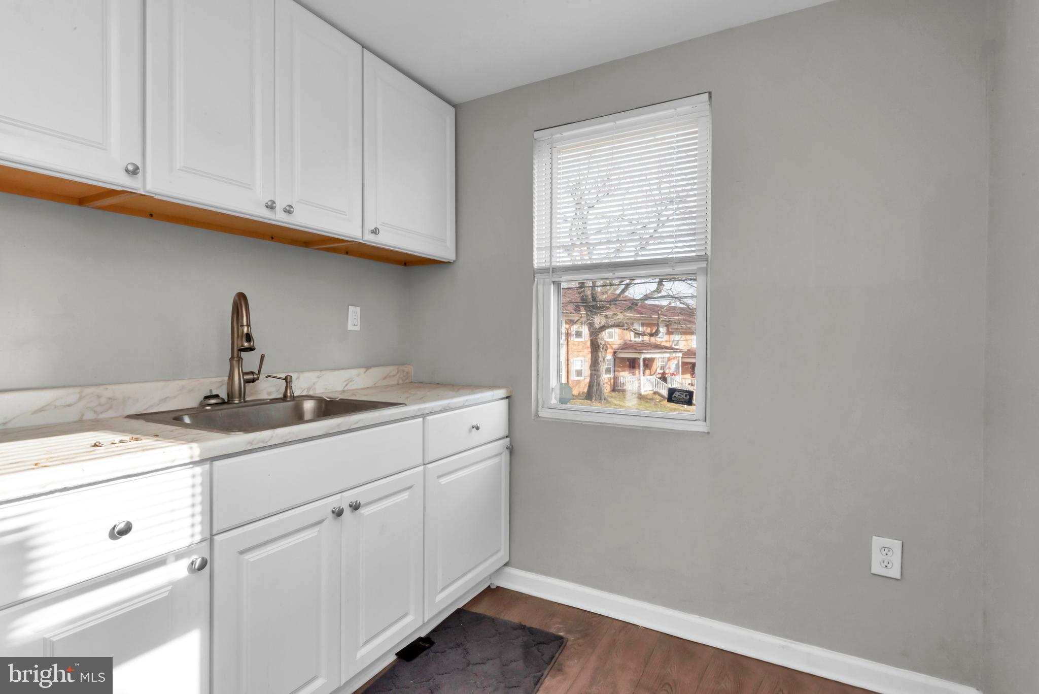 CHERRY HILL - Residential