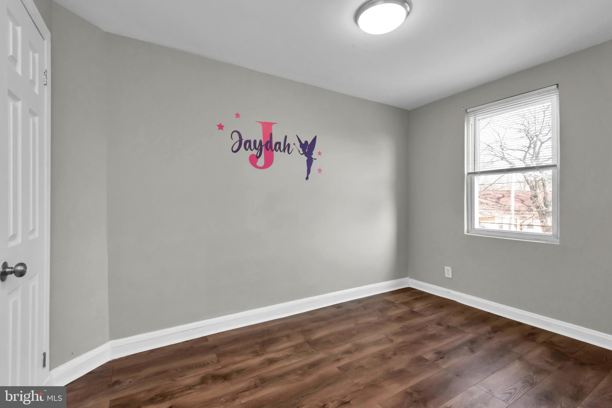 CHERRY HILL - Residential