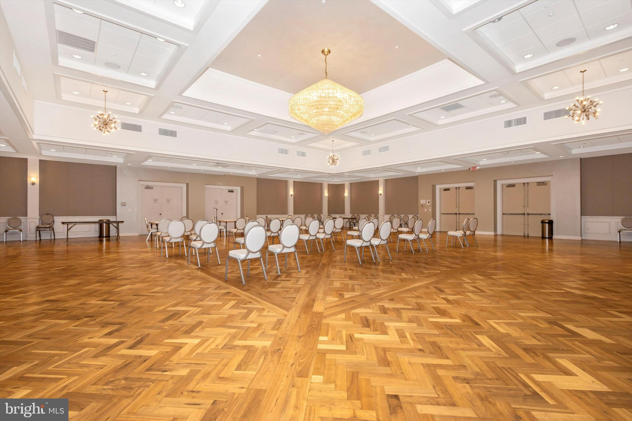 REGENCY AT LEISURE WORLD - Residential