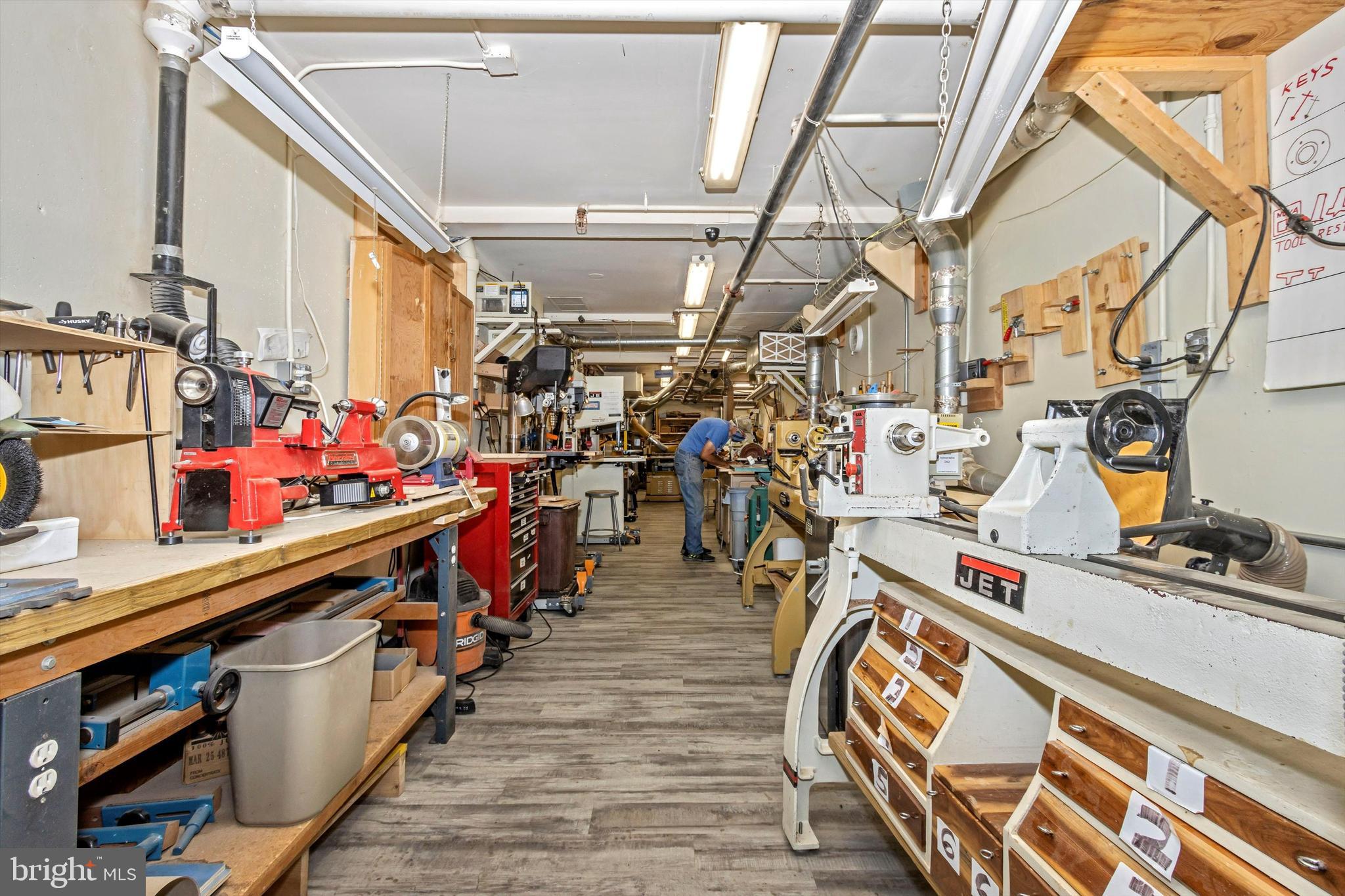 REGENCY AT LEISURE WORLD - Residential