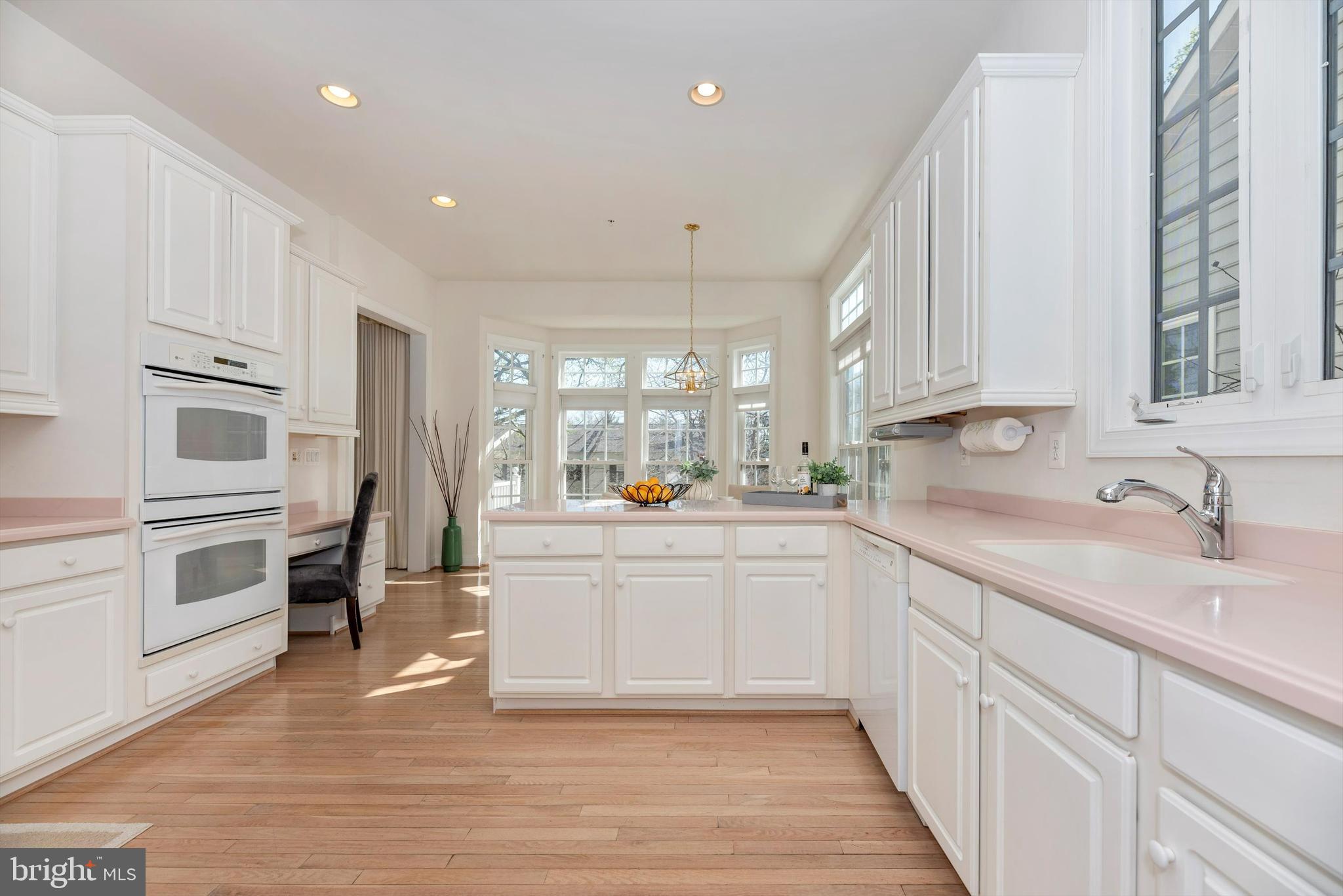 REGENCY AT LEISURE WORLD - Residential