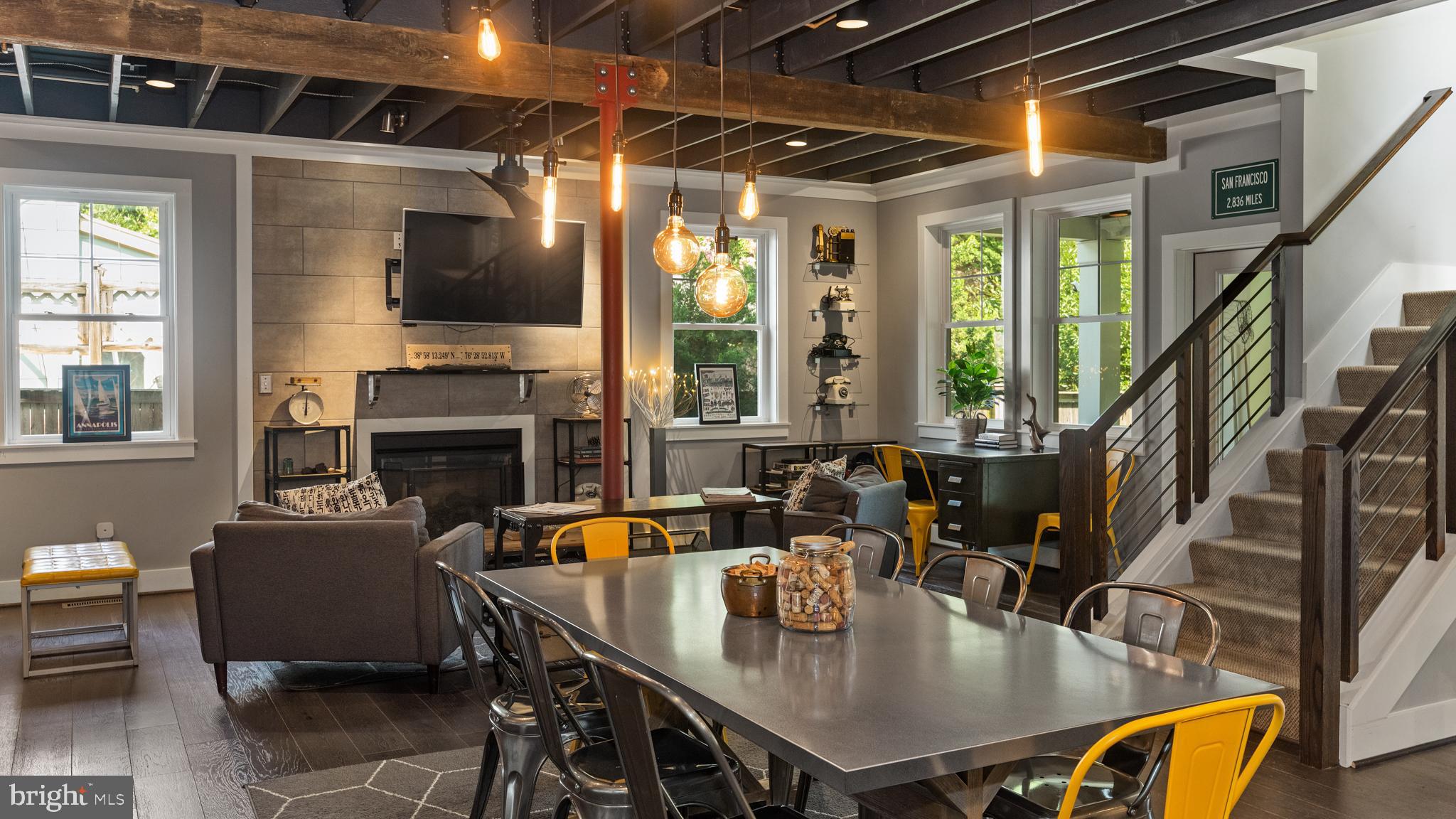 EASTPORT - Residential