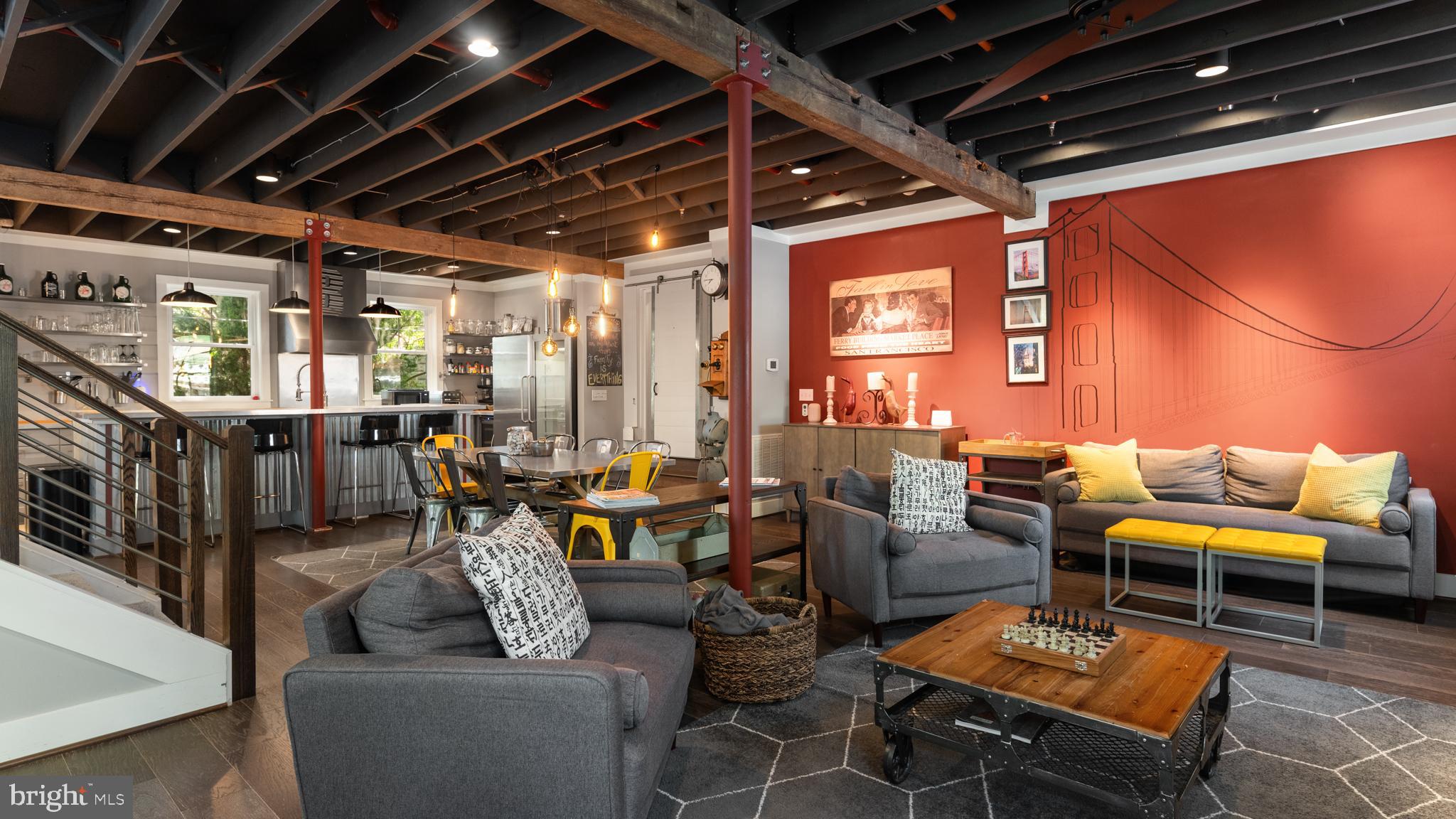 EASTPORT - Residential