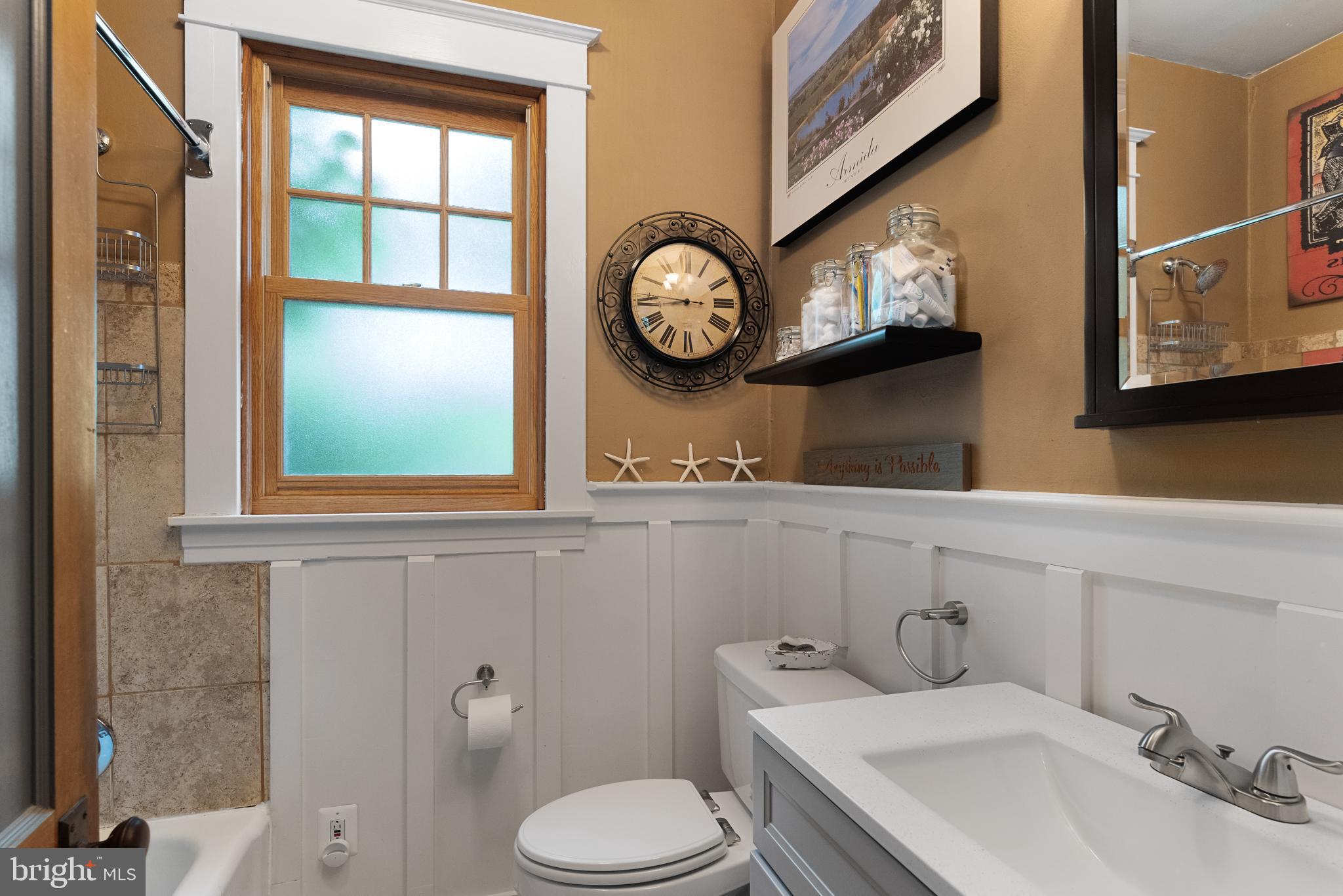 EASTPORT - Residential