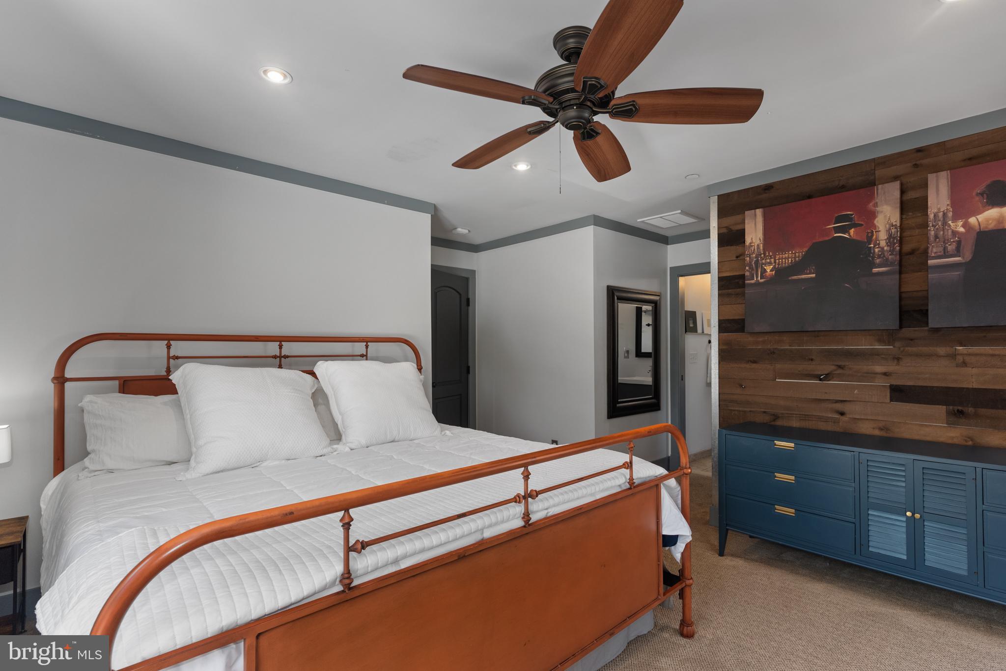 EASTPORT - Residential