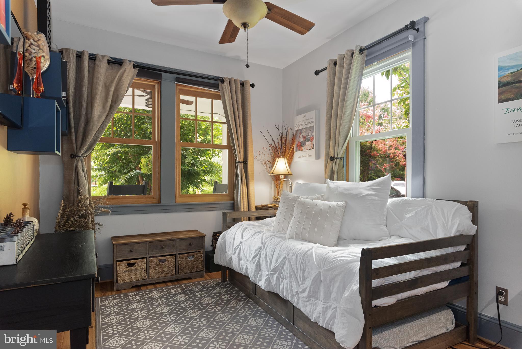 EASTPORT - Residential