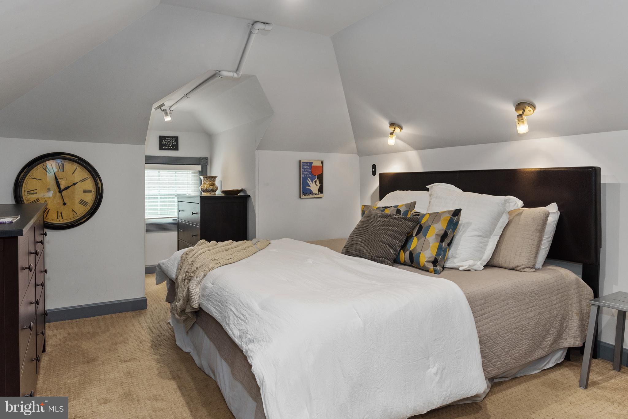 EASTPORT - Residential