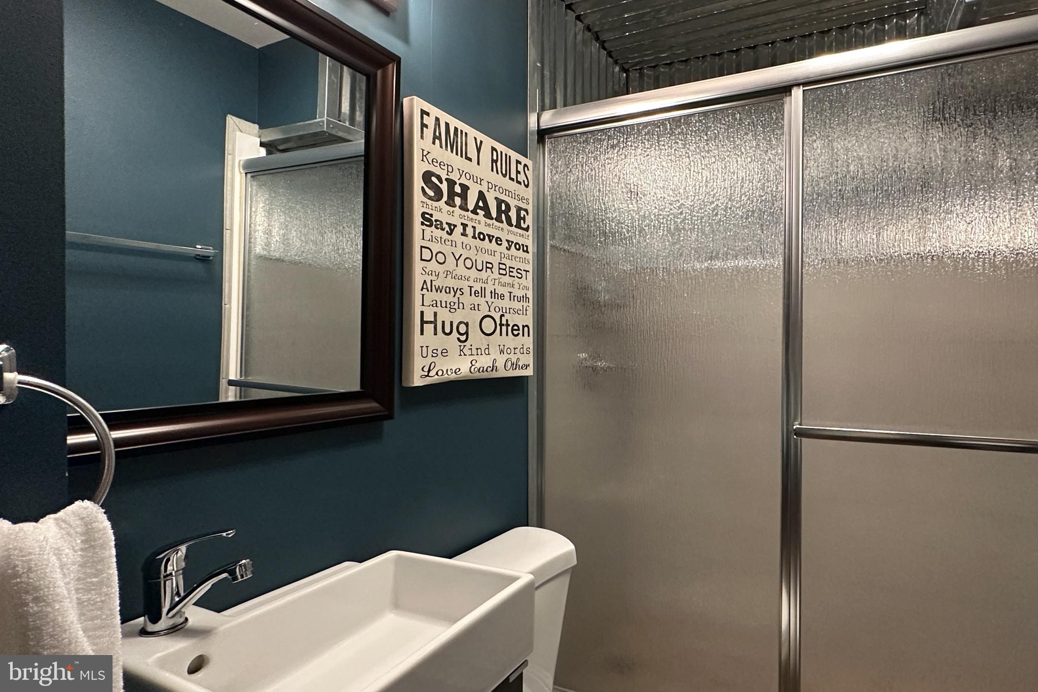 EASTPORT - Residential