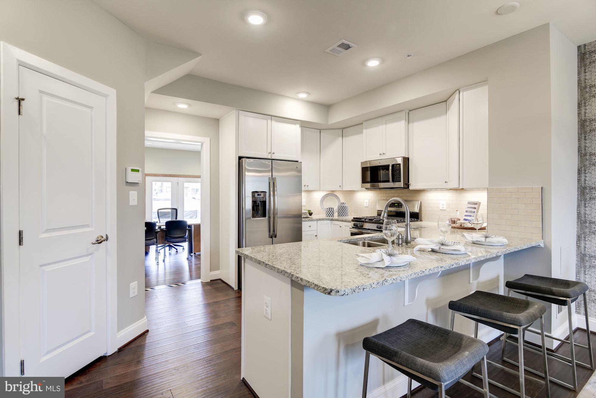 EDITORS PARK - Residential