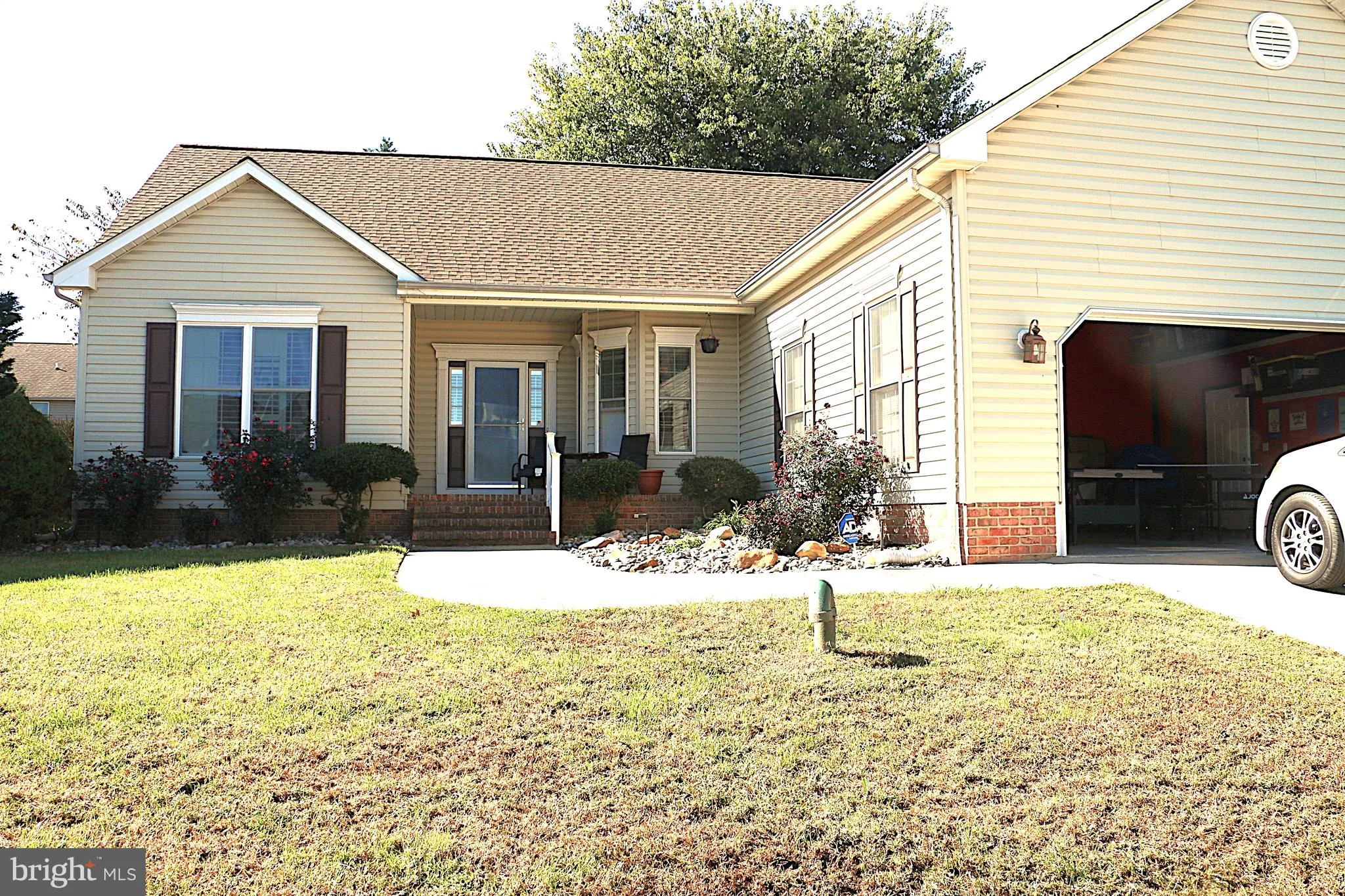 216 Mainsail Drive
