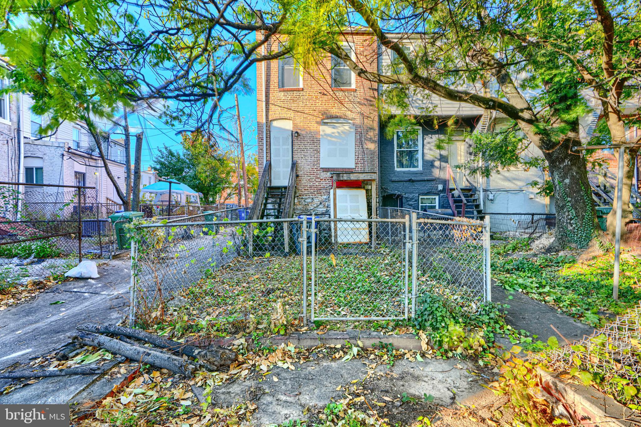 COLDSTREAM HOMESTEAD MONTEBELLO HISTORIC DISTRICT - Residential