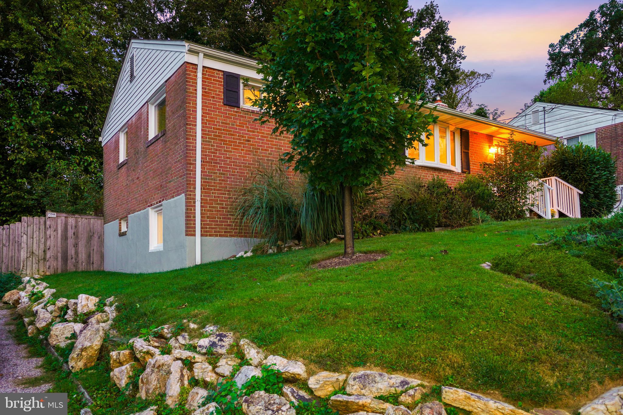 WHEATON  HILLS - Residential