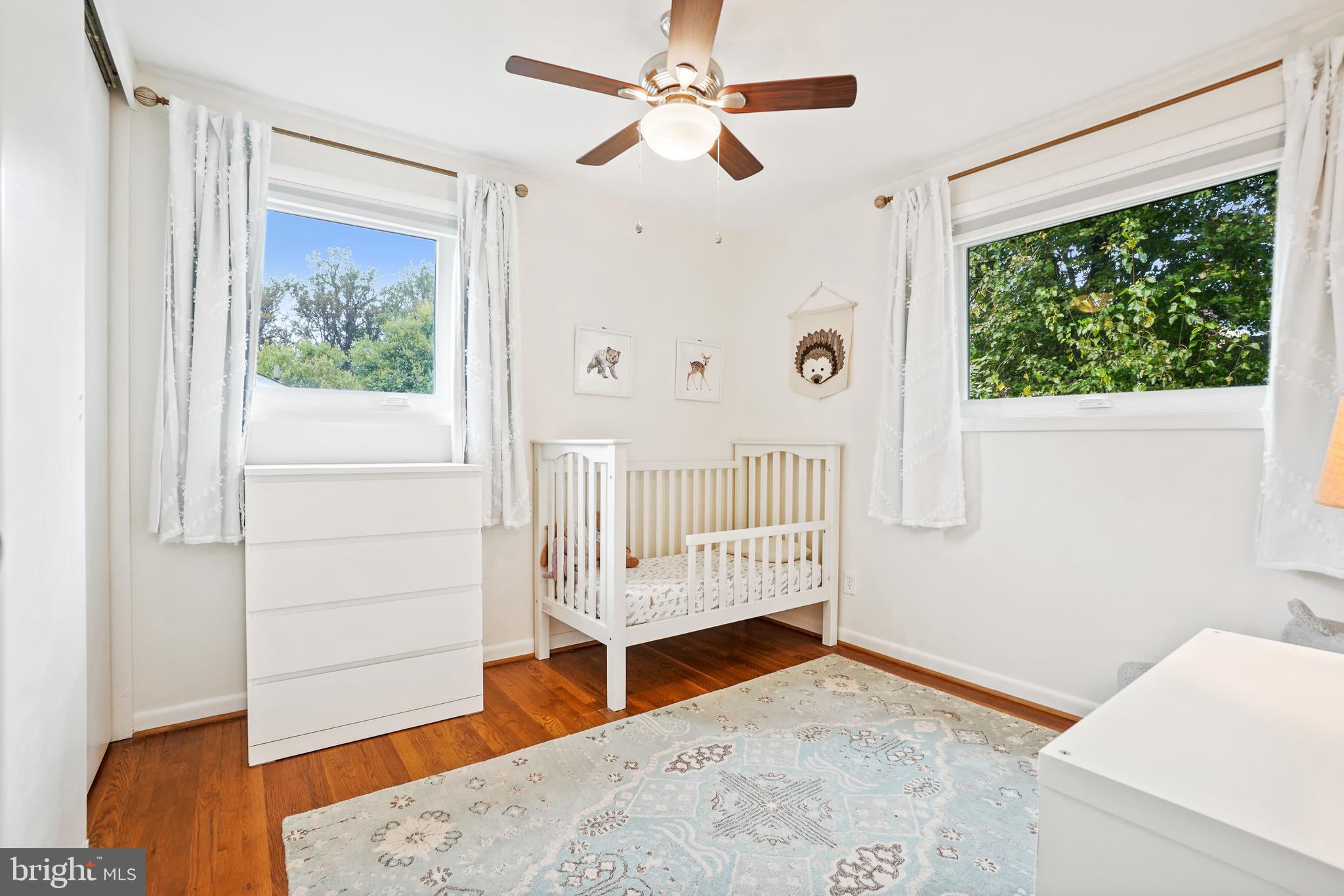 WHEATON  HILLS - Residential