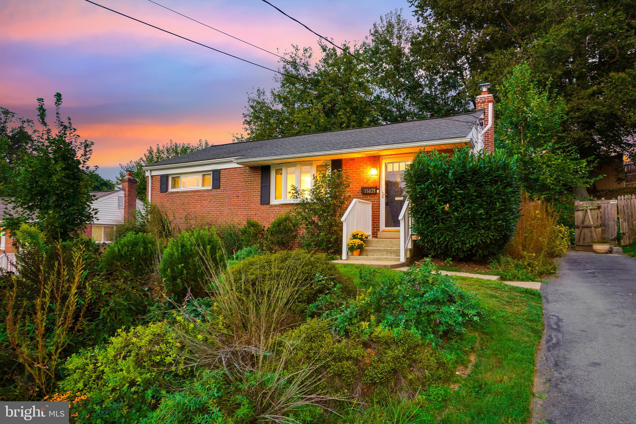 WHEATON  HILLS - Residential