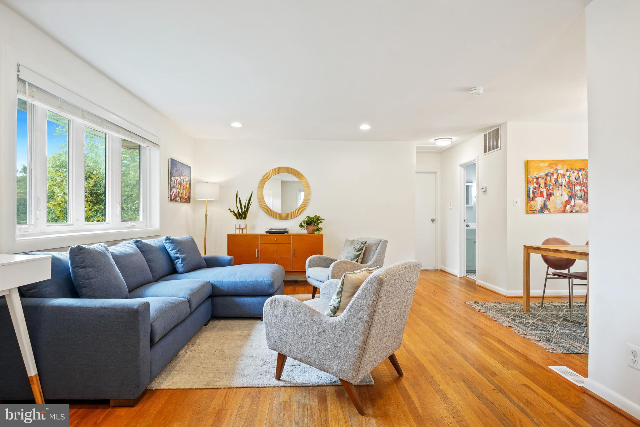 WHEATON  HILLS - Residential