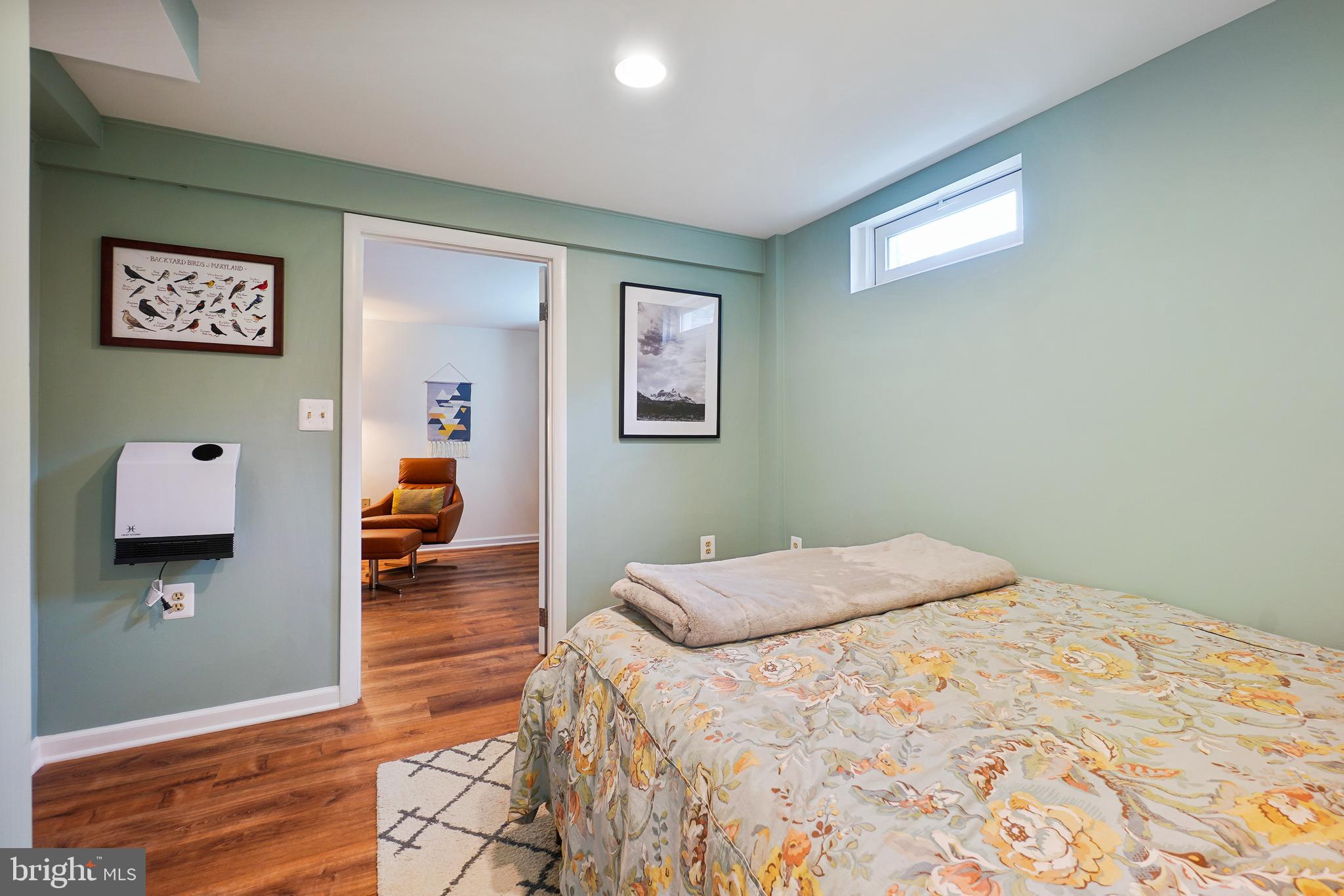 WHEATON  HILLS - Residential