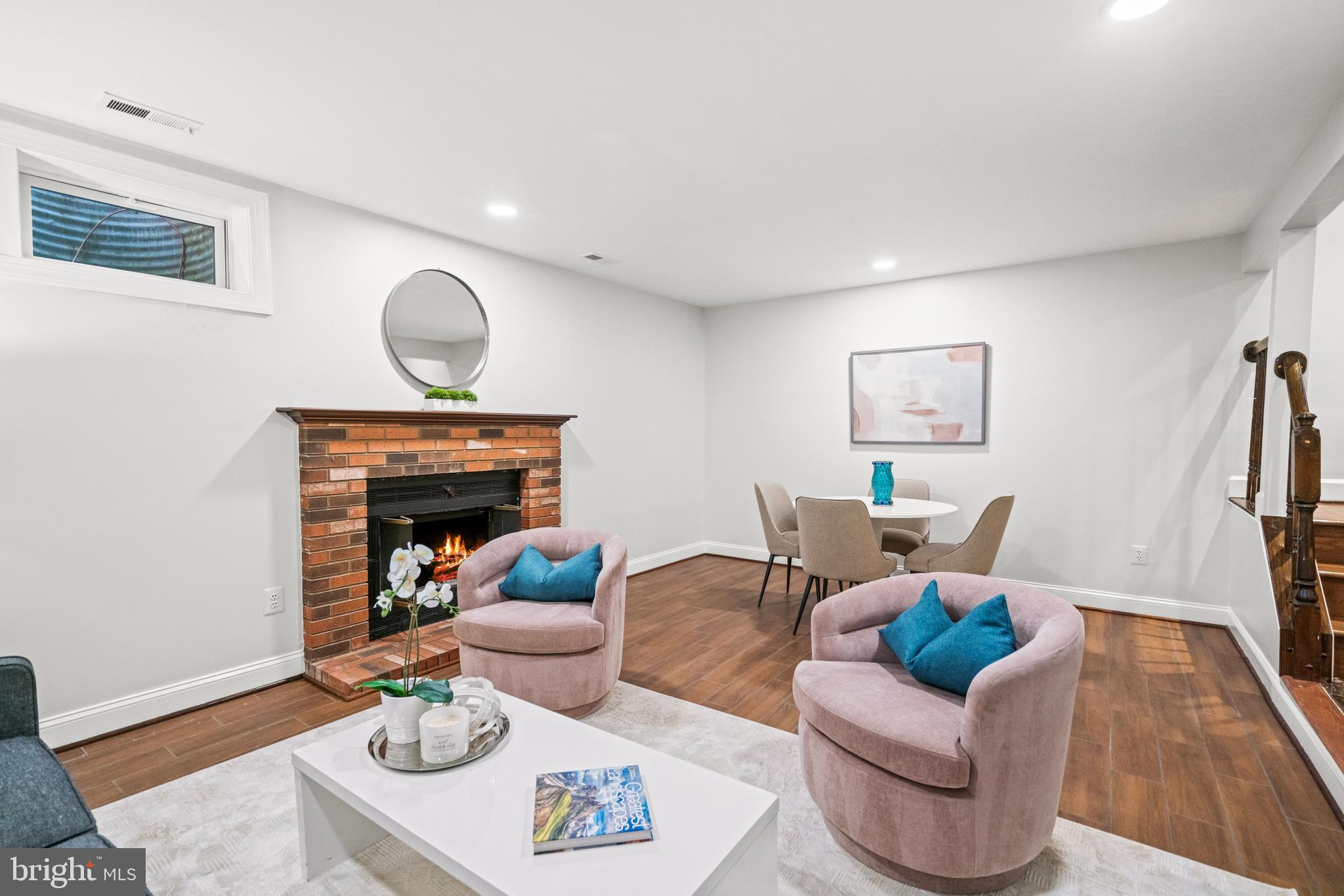 BELLS MILL SPRINGS - Residential