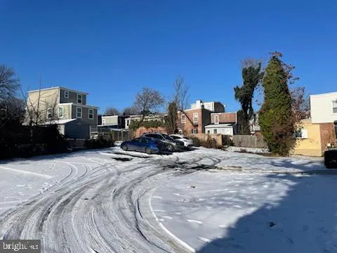 Wilmington, Delaware 19802, United States, 3 Bedrooms Bedrooms, ,3 BathroomsBathrooms,Residential,Pending,58191