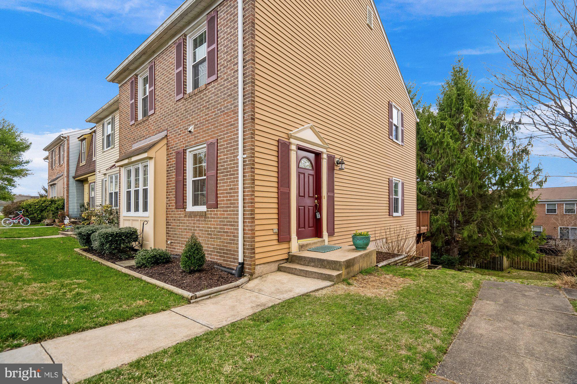 GOVERNORS LANDING - Residential